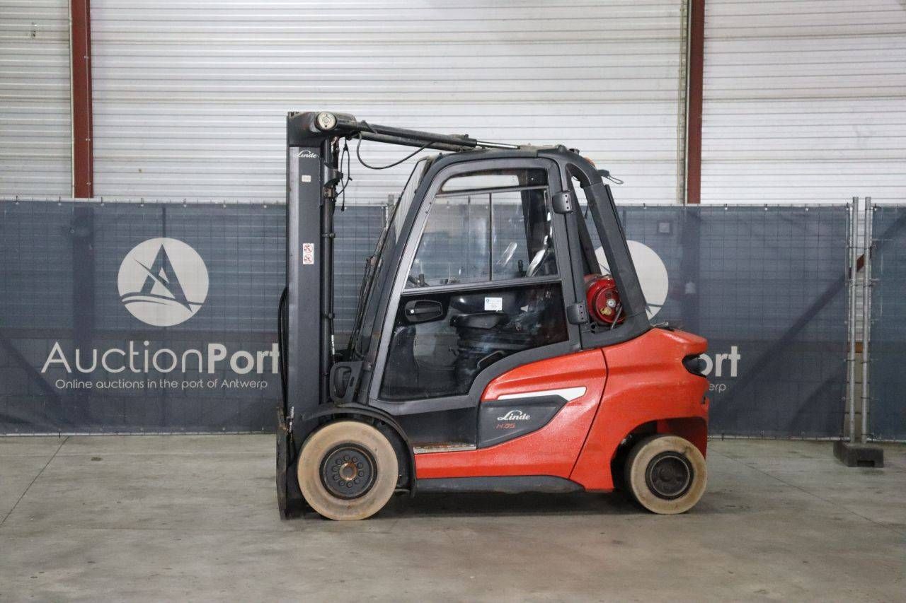 Linde H35 LPG Forklift 3500kg 5.7m