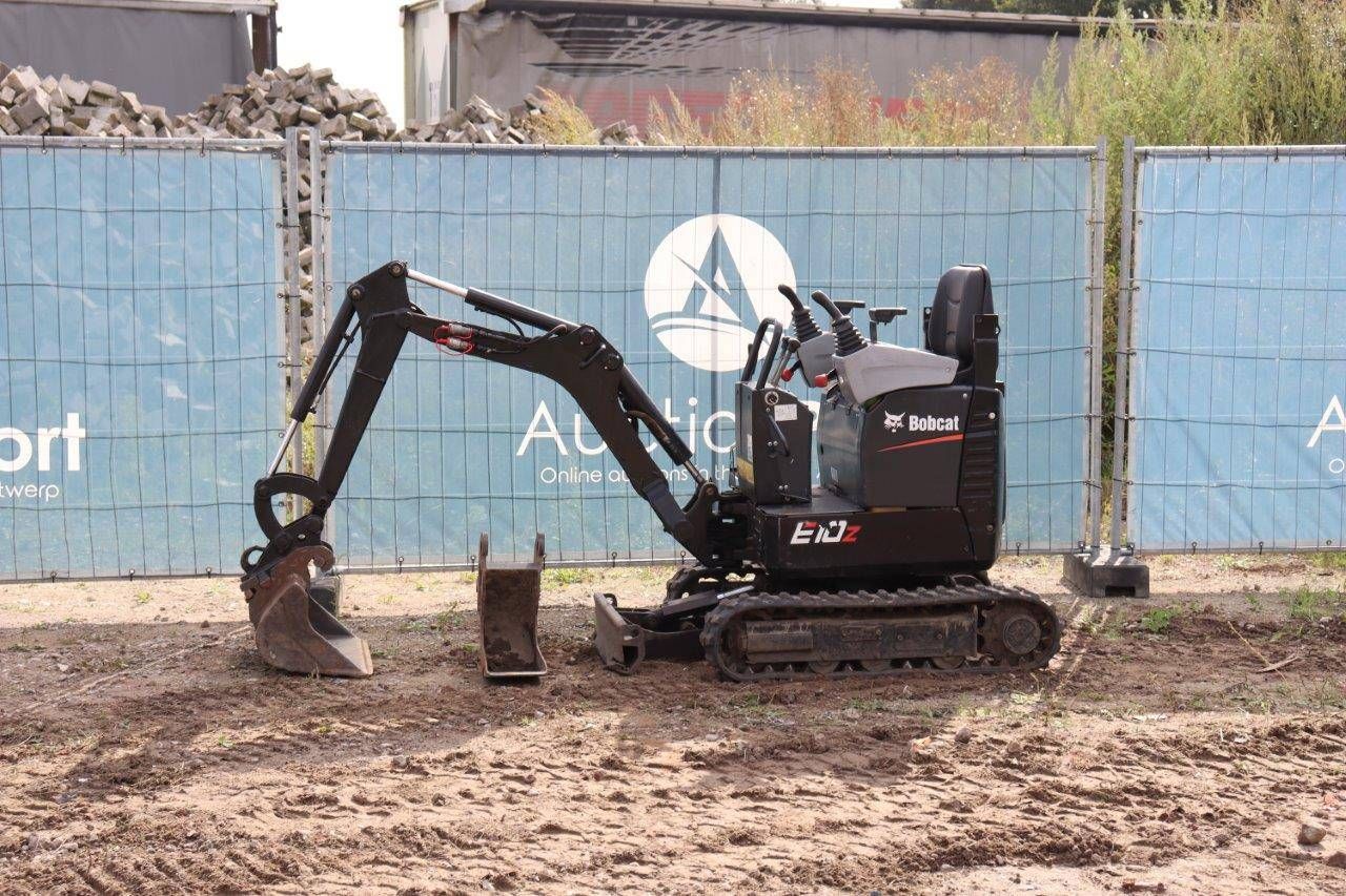 Mini digger Bobcat E10Z Diesel 2010