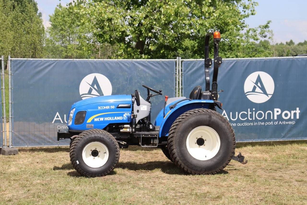 Tractor New Holland Boomer 50HST Diesel 2016