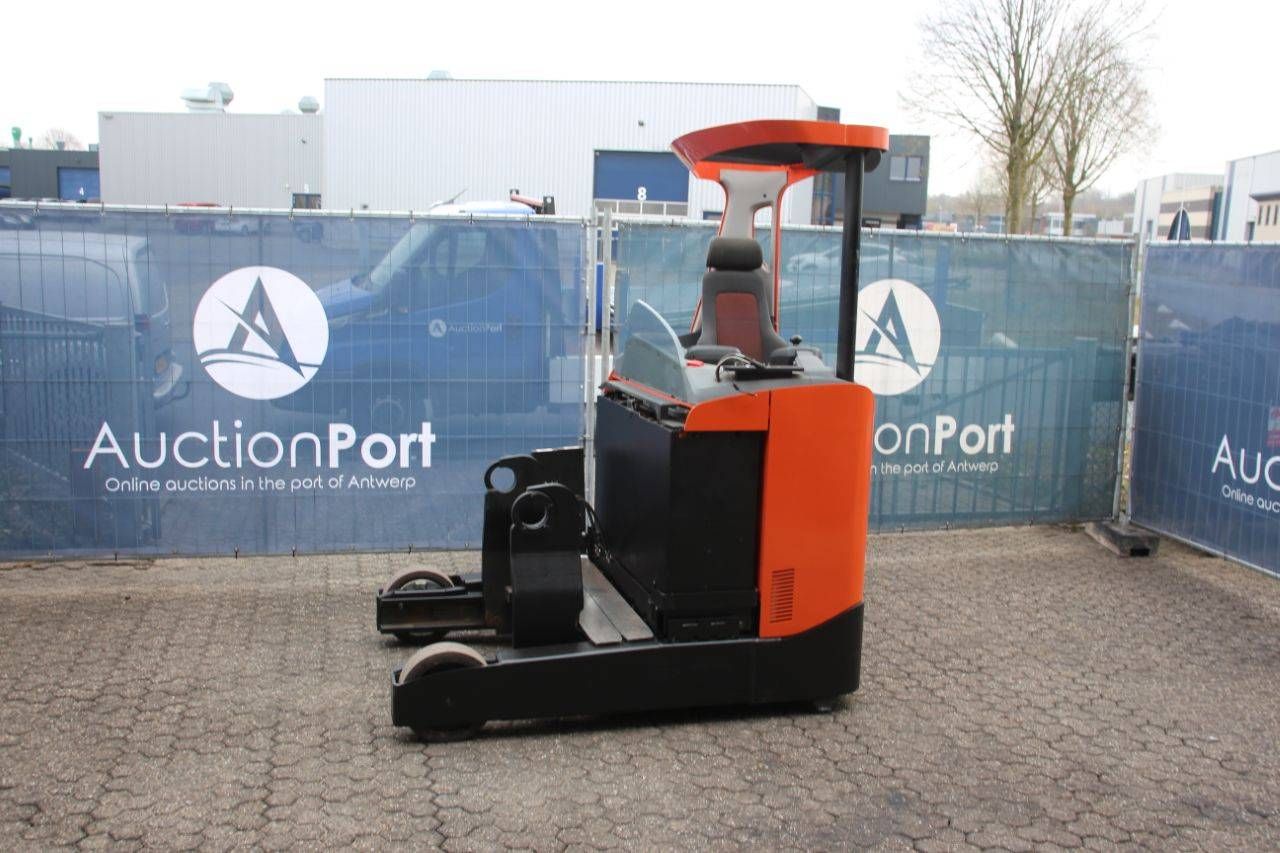 Reach truck Toyota RRE180 Electric 1800kg 2017