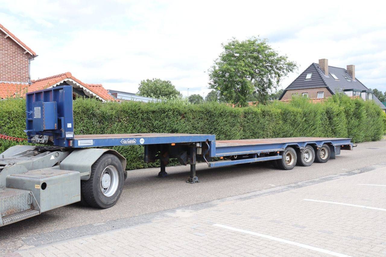 Semi-Low Loader Nooteboom MCO-48-03V/L 48t 2000