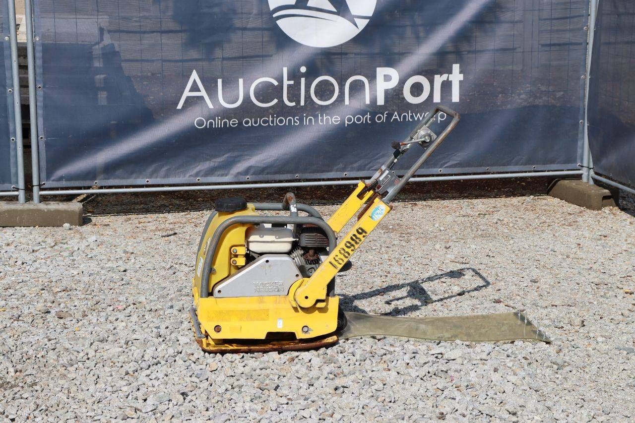 Trilplaat Wacker Neuson WPU 1550 Benzine