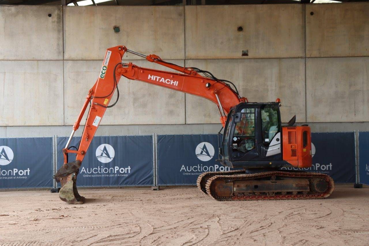 Crawler excavator Hitachi ZX135US Diesel 101hp 2015