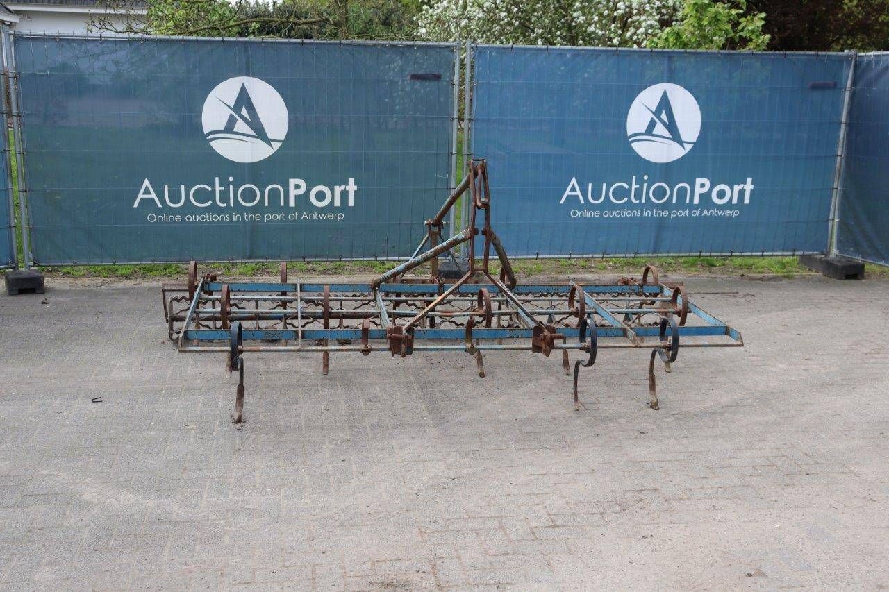 Cultivator