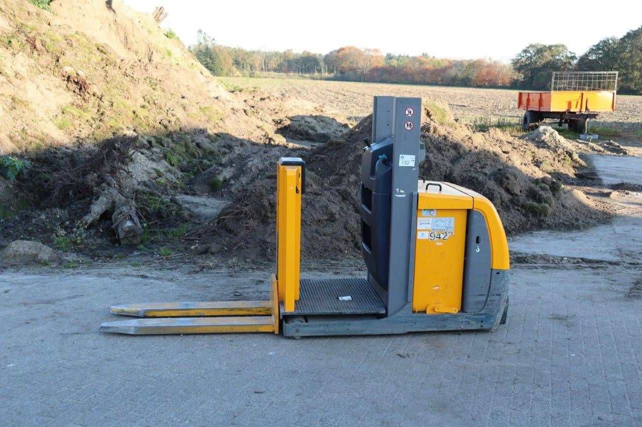 Order picker Jungheinrich EKS110Z Electric 1000kg 0.6m 2016