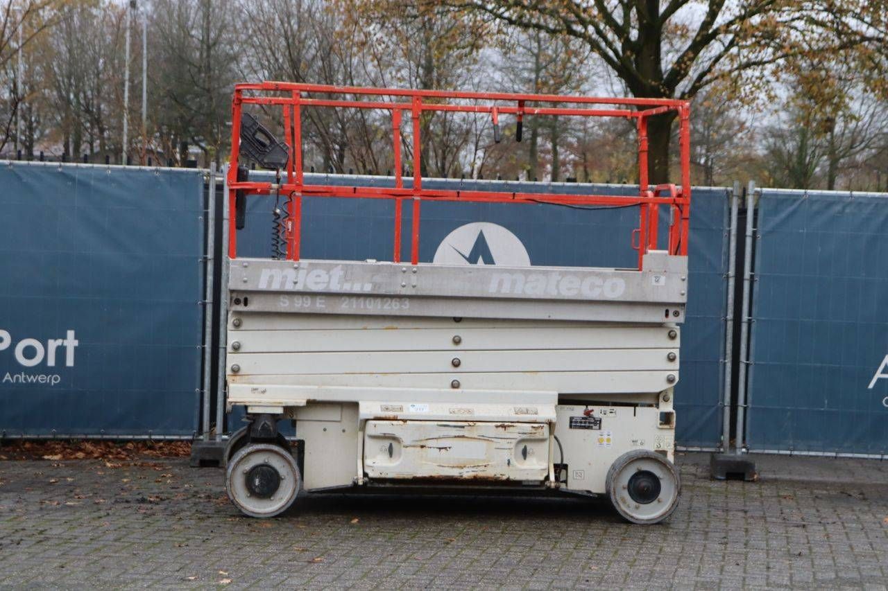 Scissor lift JLG 2646 ES Electric 9.92m 2014