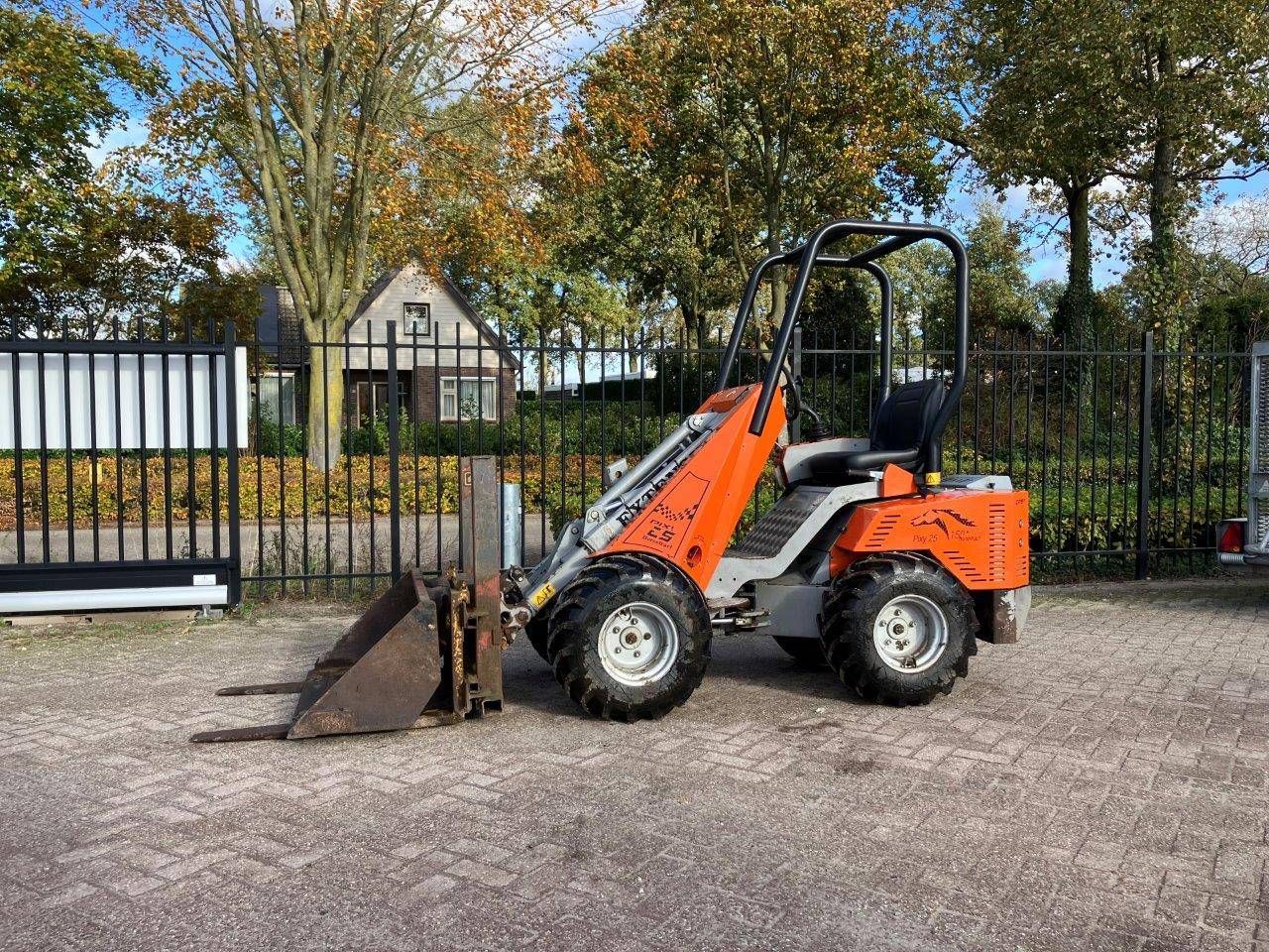 Mini shovel Cast Pixy 25 Horsetrack Diesel