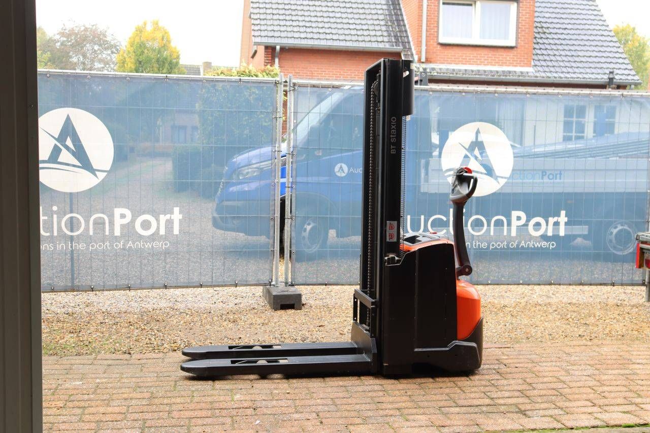 Stacker Toyota SWE120 Electric 1200kg 2.9m 2018