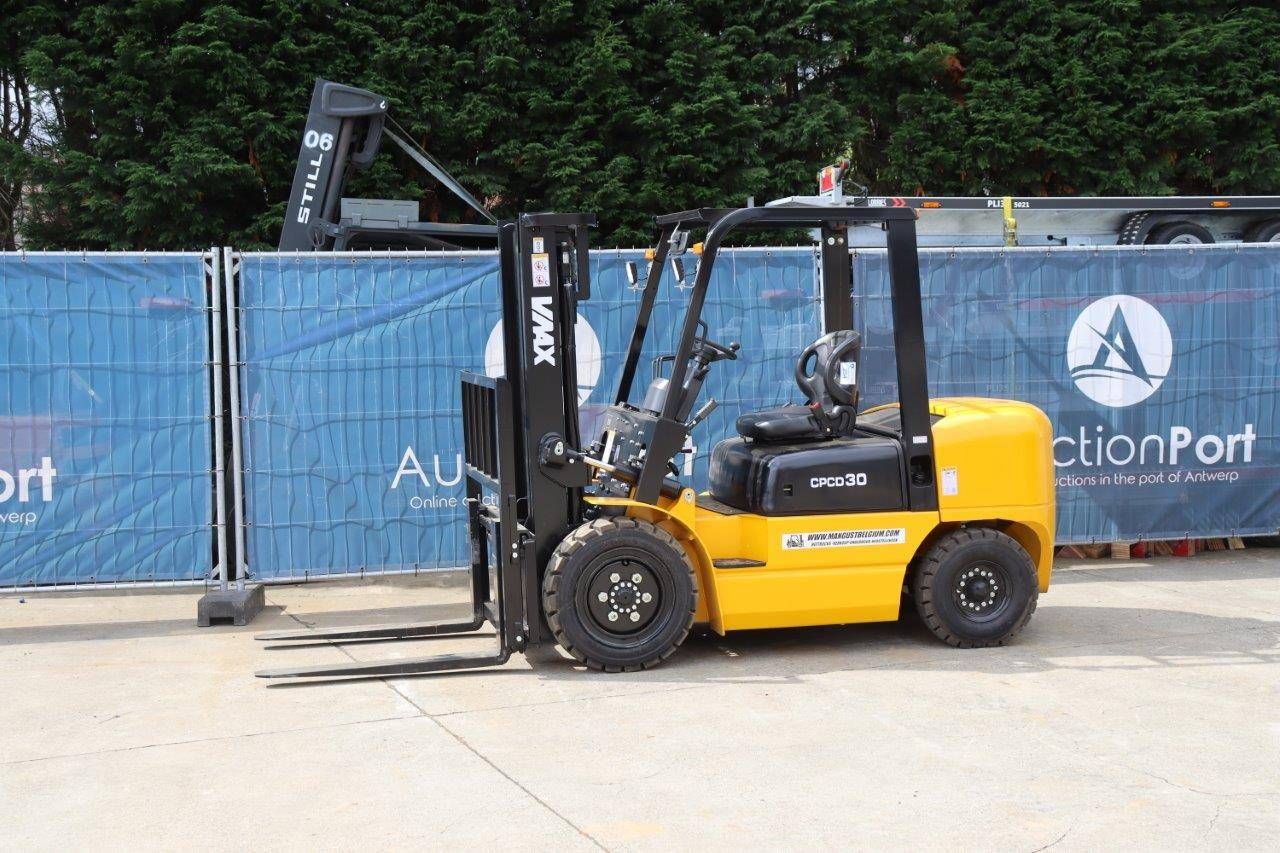 Forklift Vaax CPCD30 Diesel 3000kg 3m 2024 New