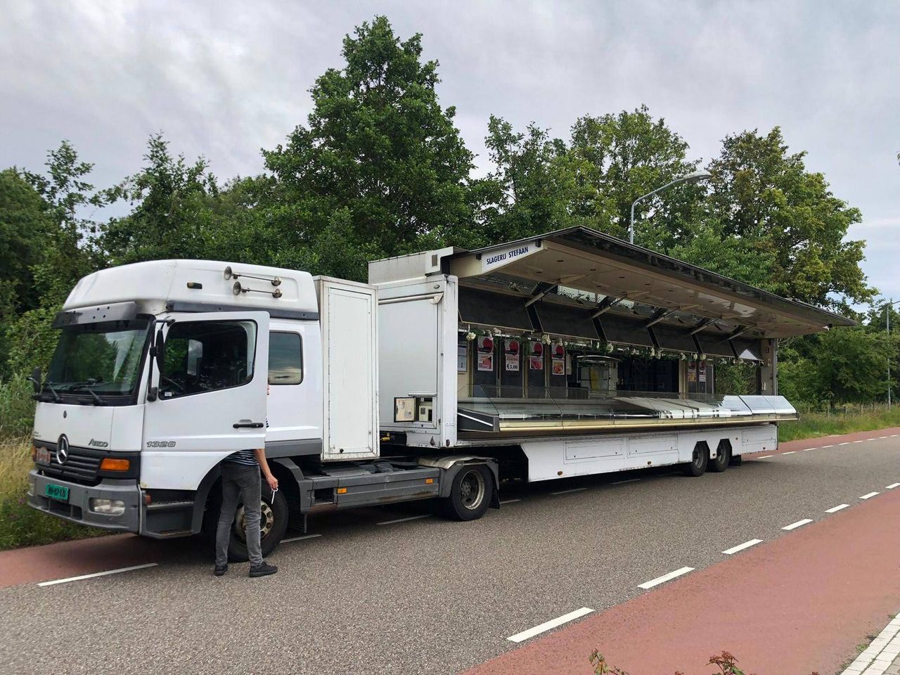 Market truck Truck Mercedes-Benz Atego Atego 1328 LS Diesel 2000