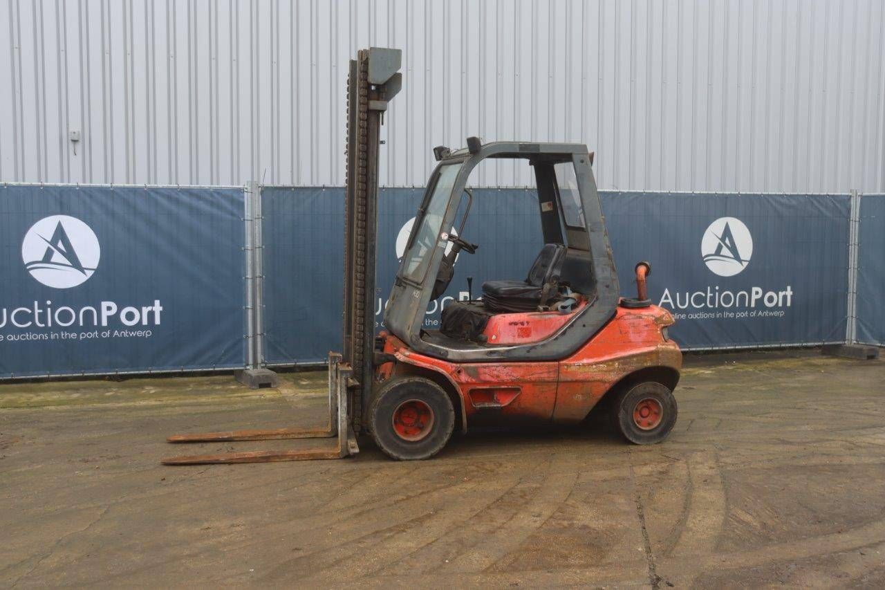 Forklift Linde H30D-02 Diesel 3000kg 4.4m 1996