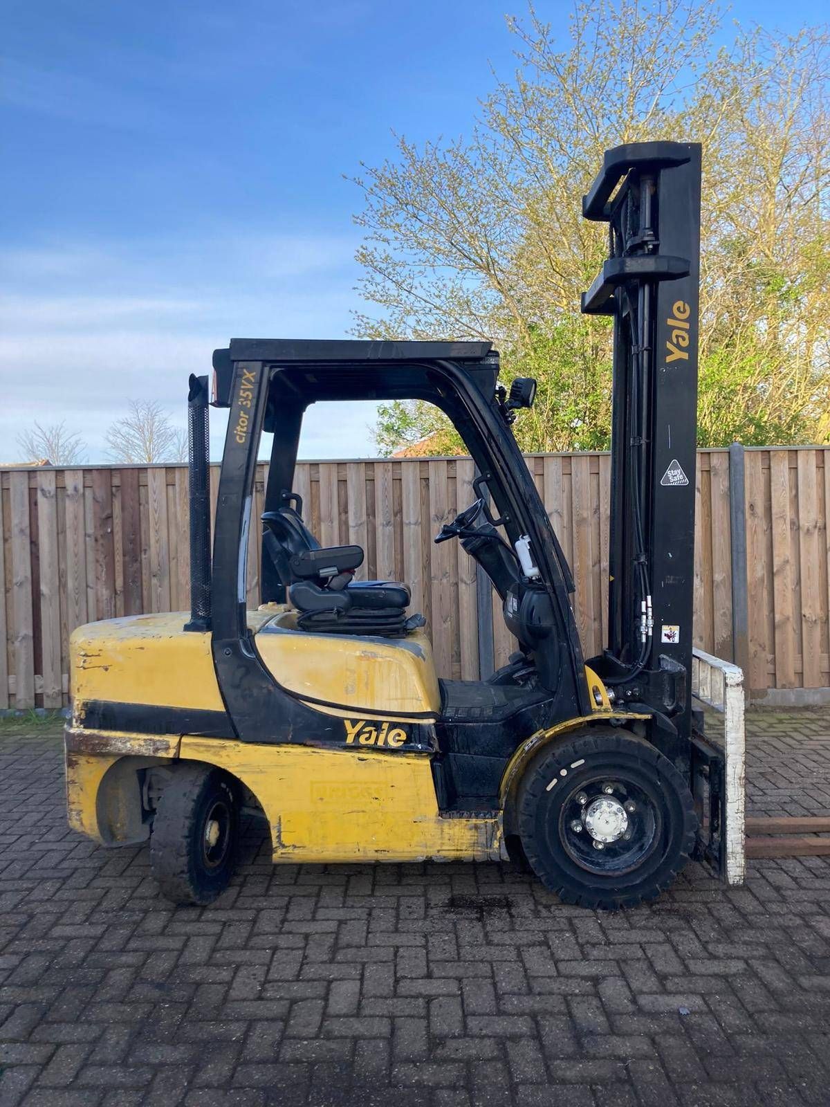 Forklift Yale GDP35VX Diesel 3500kg 2012