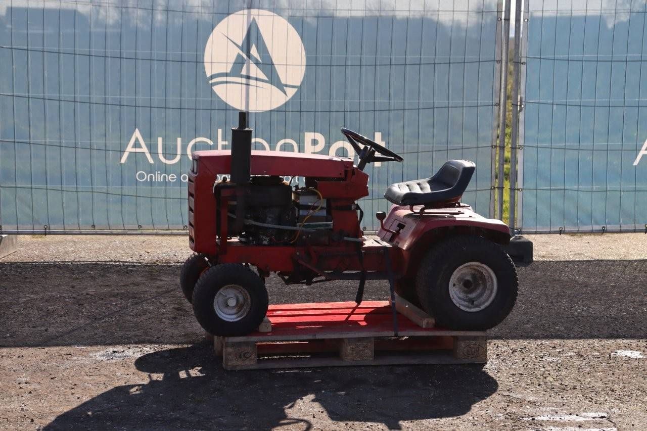 Mini tractor 11hp