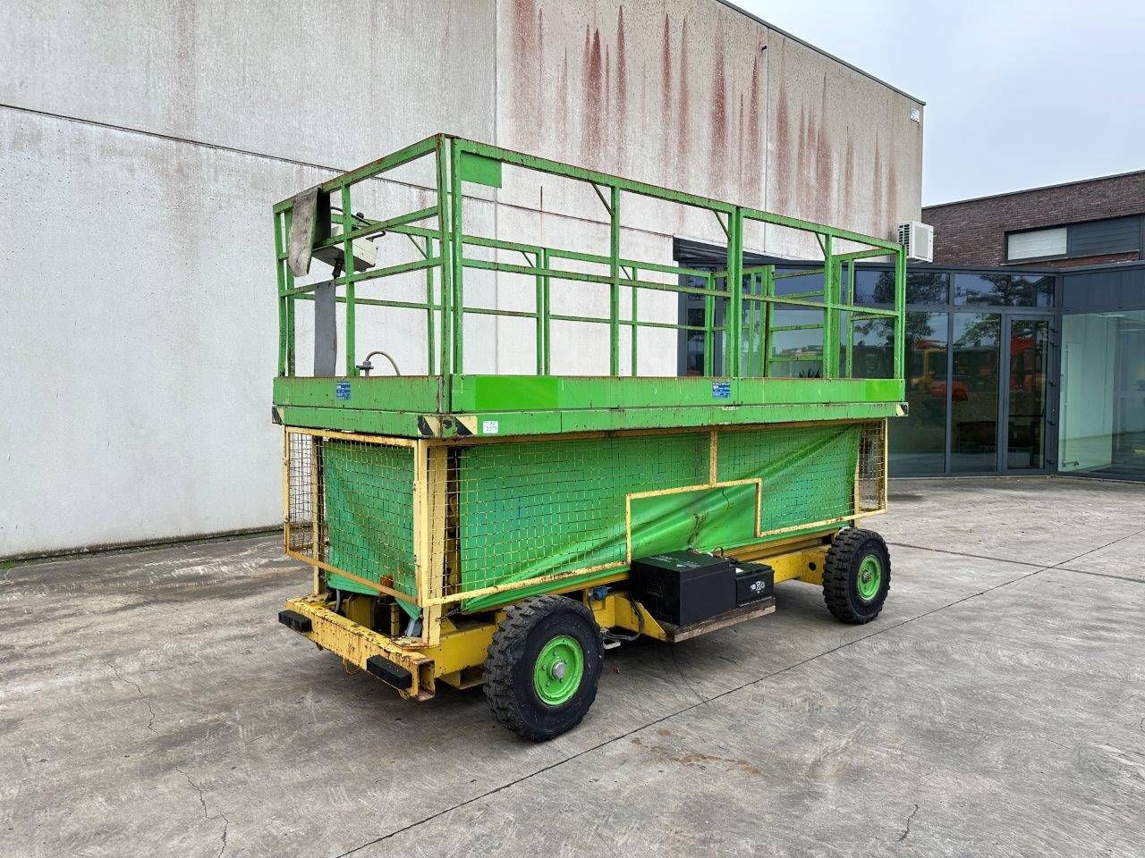 Scissor lift Iteco PE110 Electric 11m