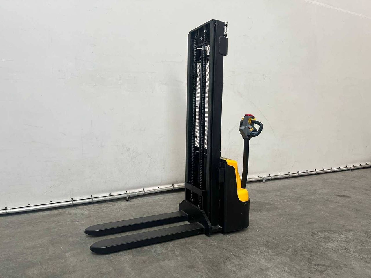 Stacker RTE 7857-B Electric 1500kg 3500mm 2025 New