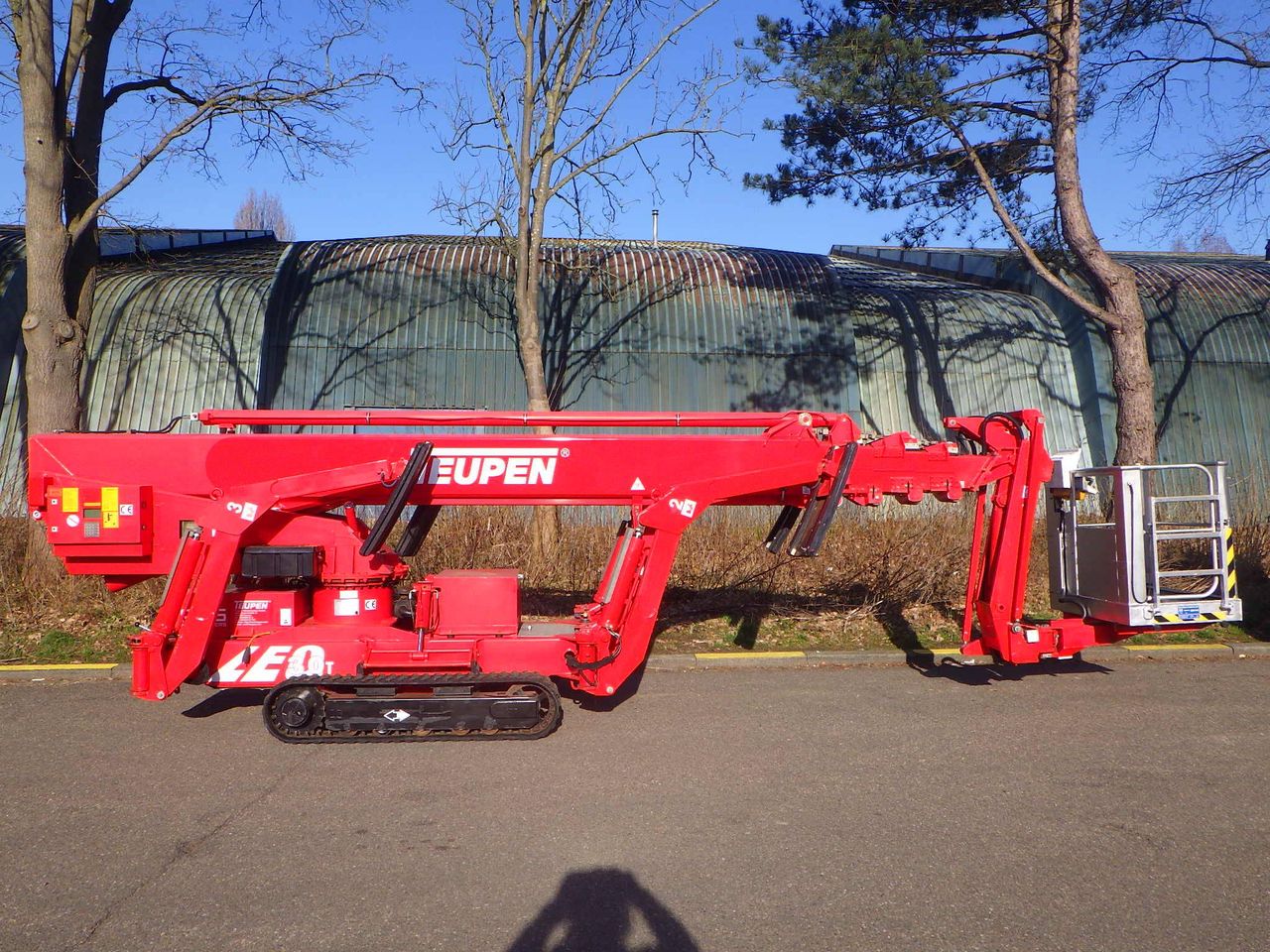 Spider lift Teupen Leo30T Bi-energy 30m 2012
