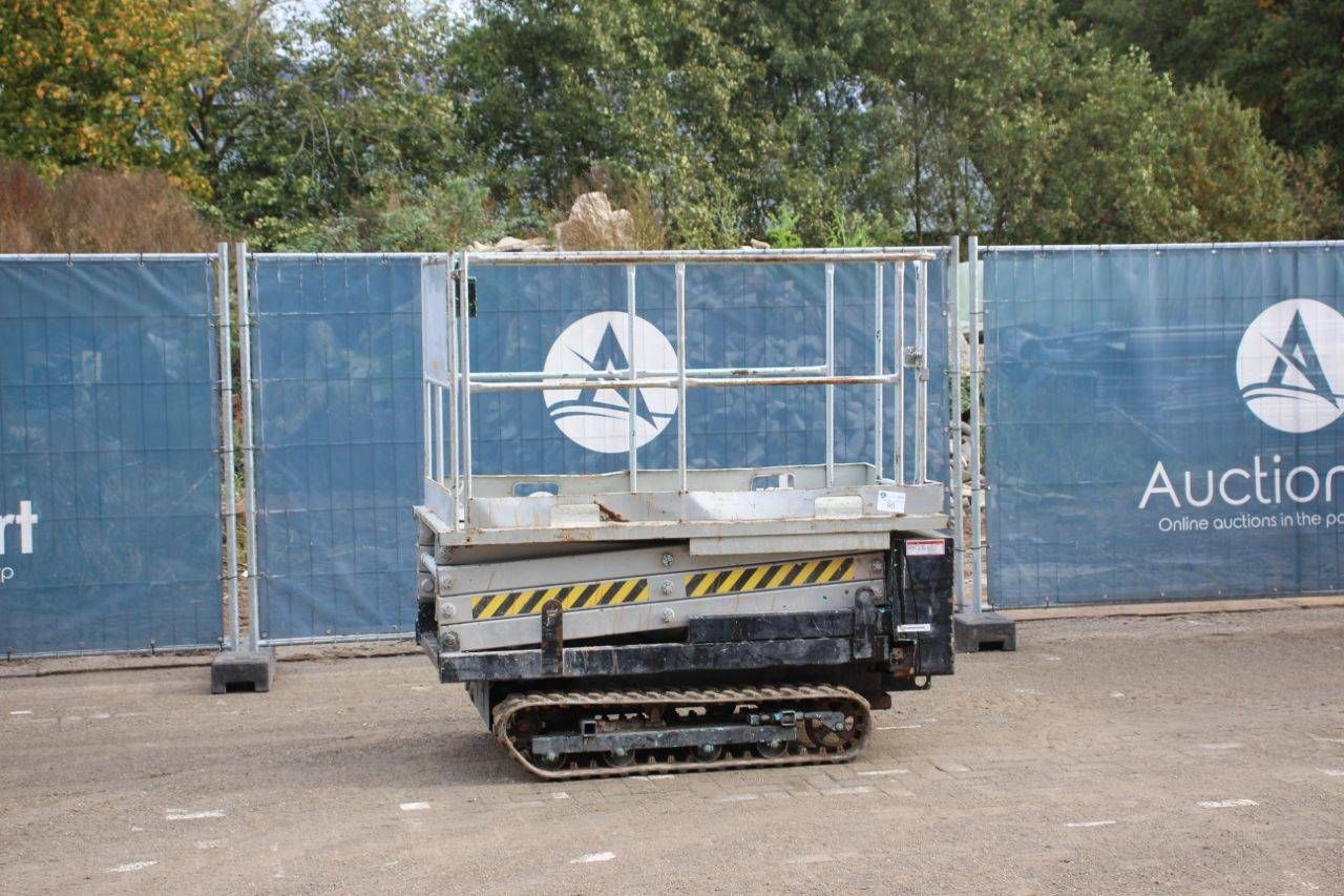Scissor lift Tadano Electric 2001