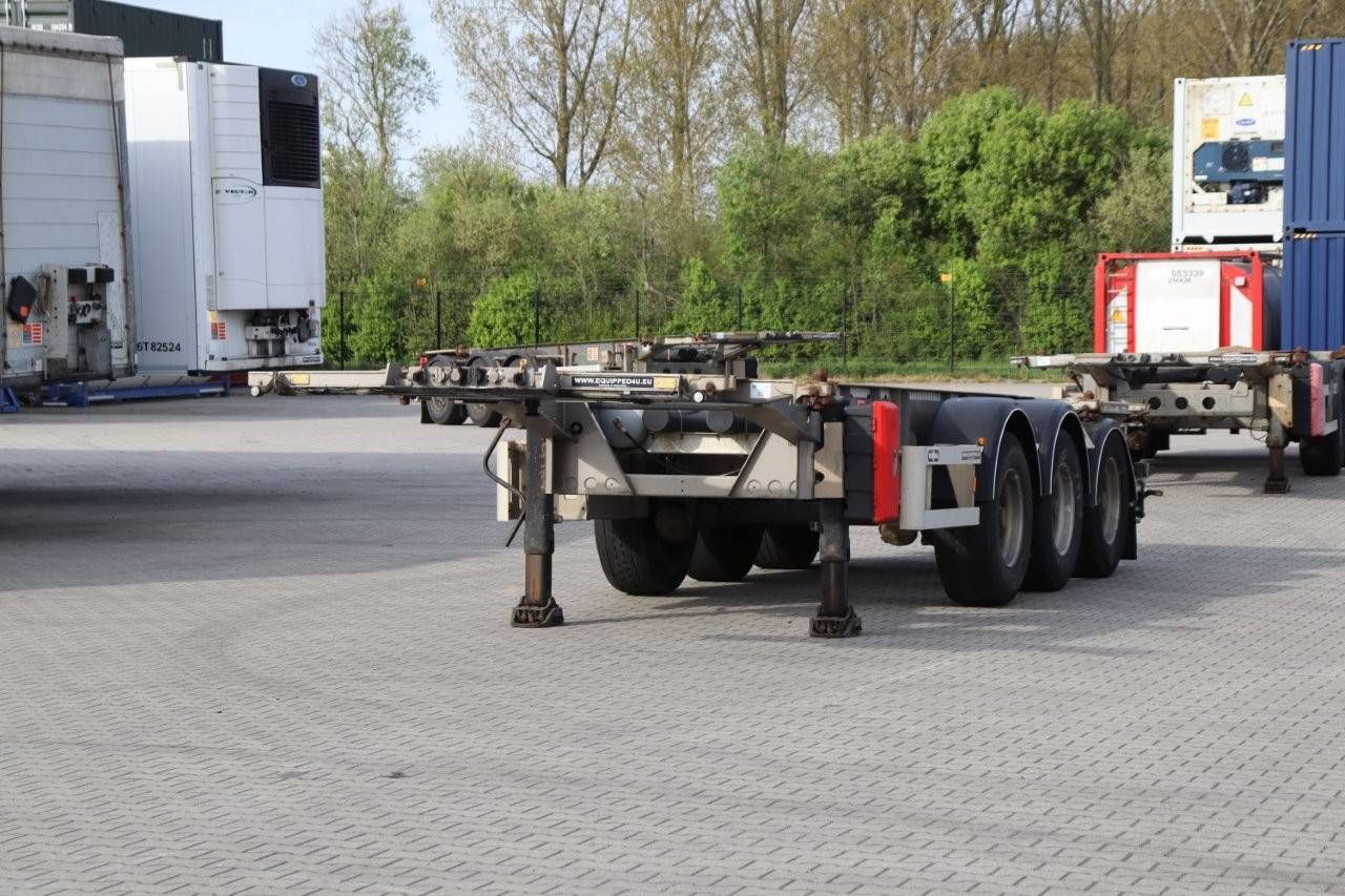 Container chassis Van Hool 20/30FT ADR 2011
