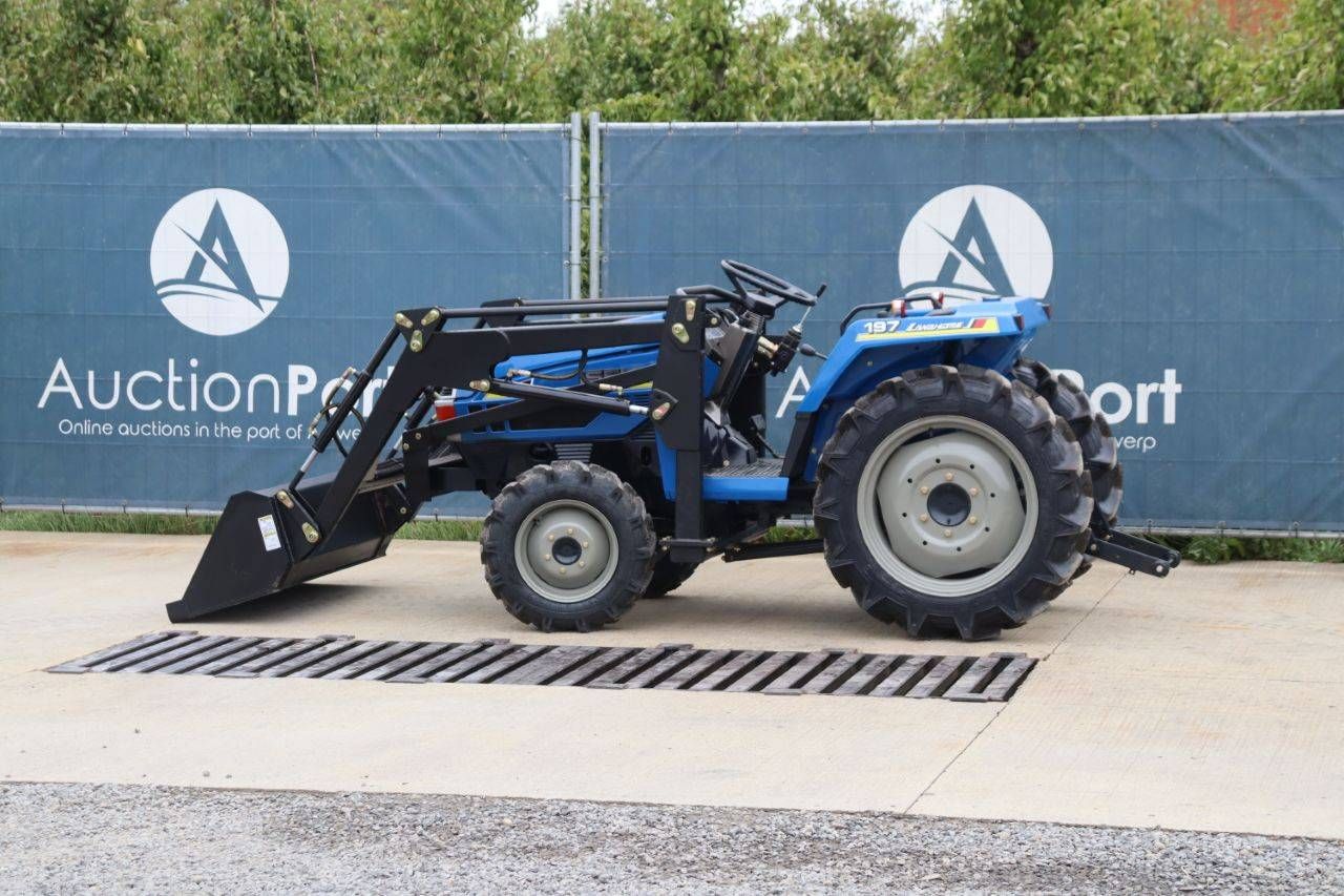Mini tractor Iseki Landhope 197 Diesel 17 hp with front loader Refit
