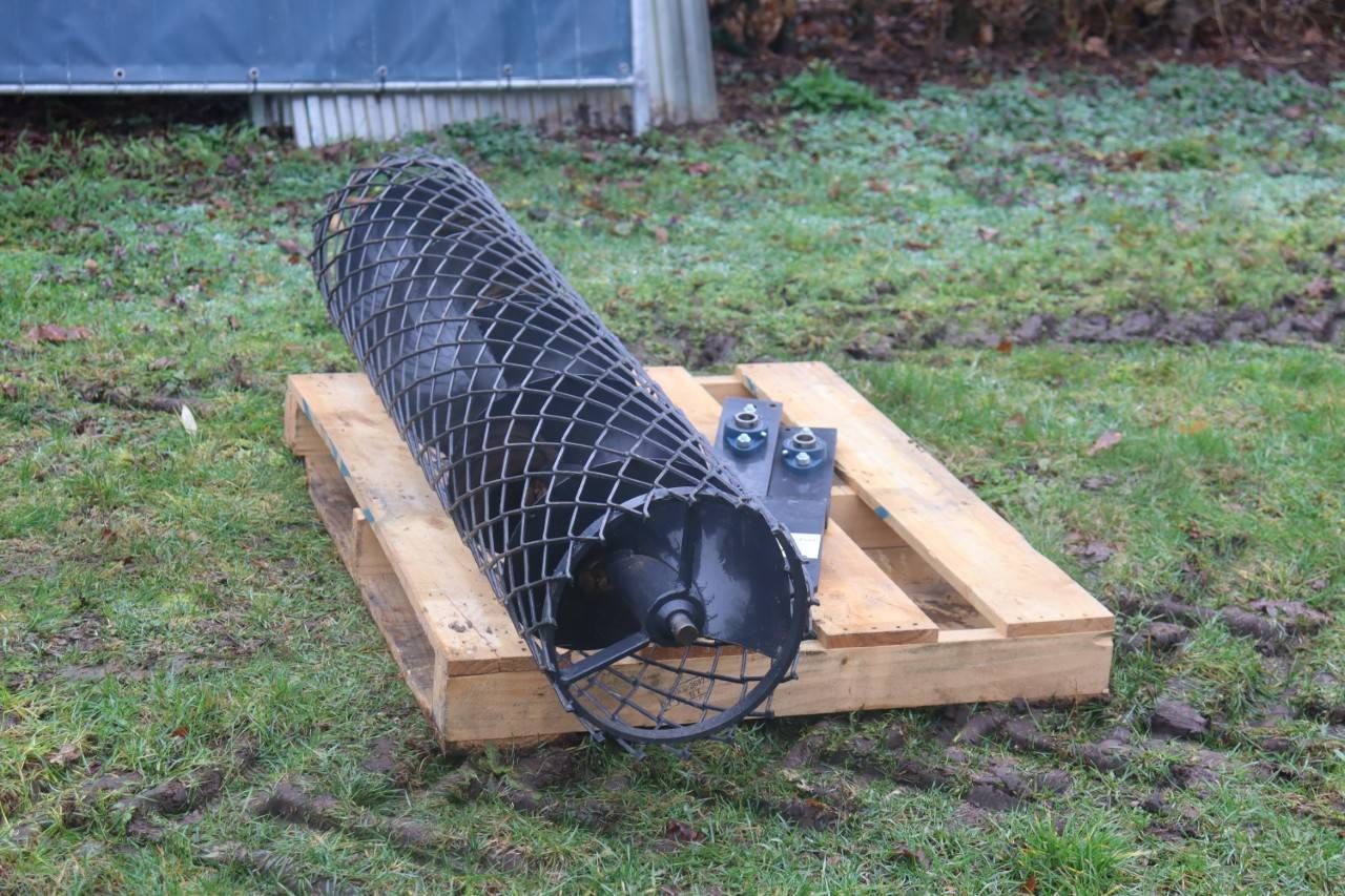 Cage roller for cultivator or rotary harrow