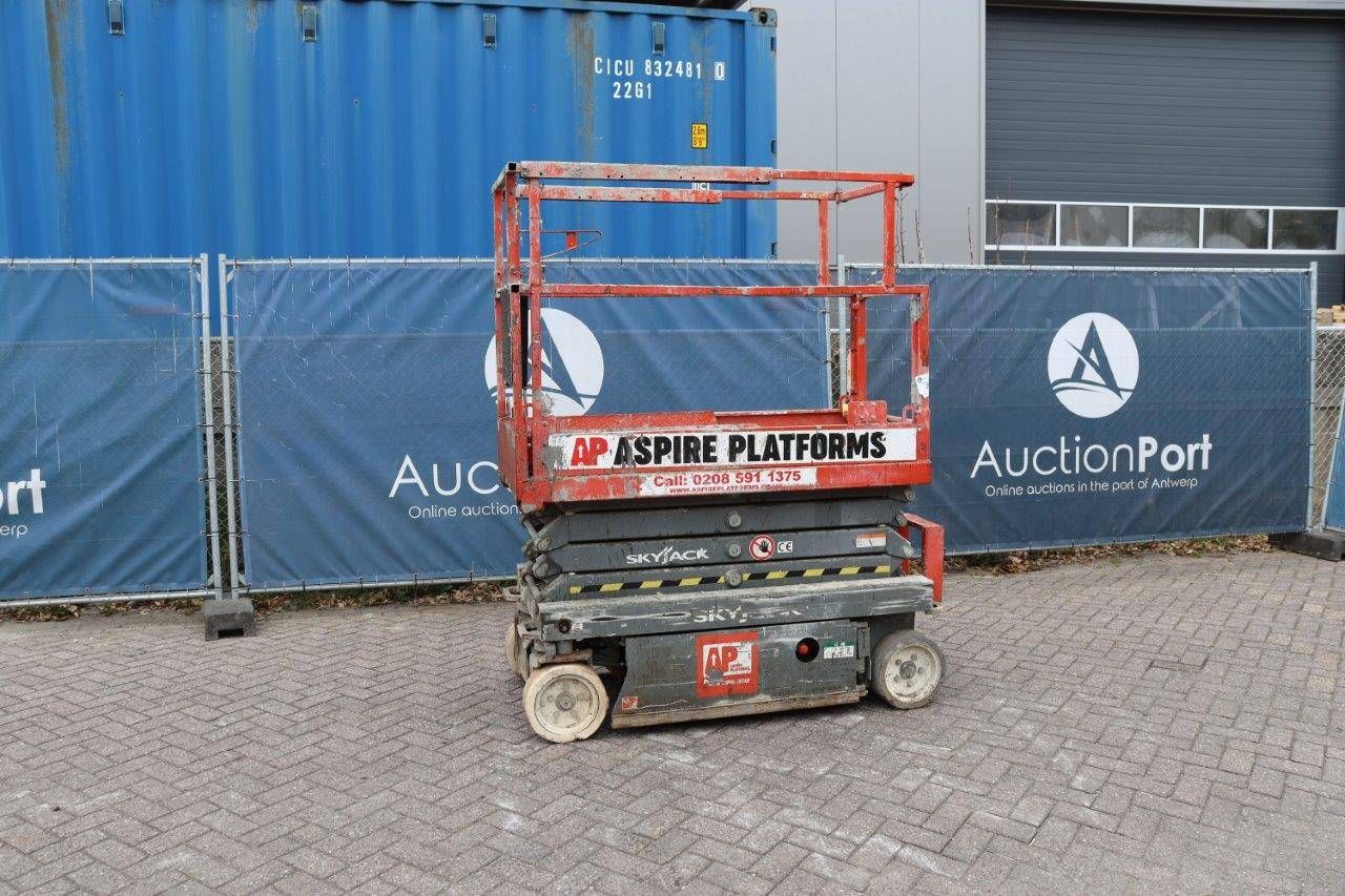 Scissor lift SJIII3219 Electric 227kg 7.62m 2015