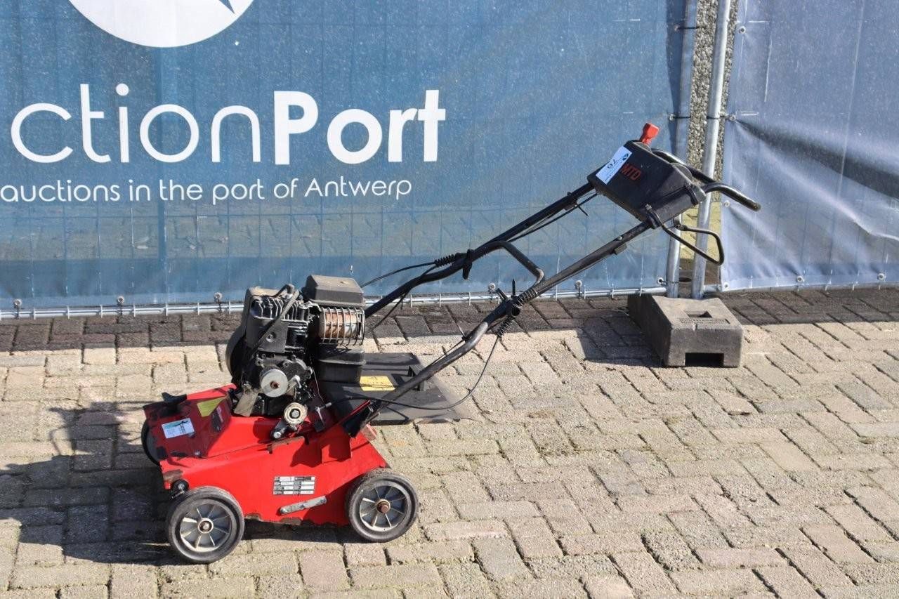 Scarifier MTD V 38 G Petrol
