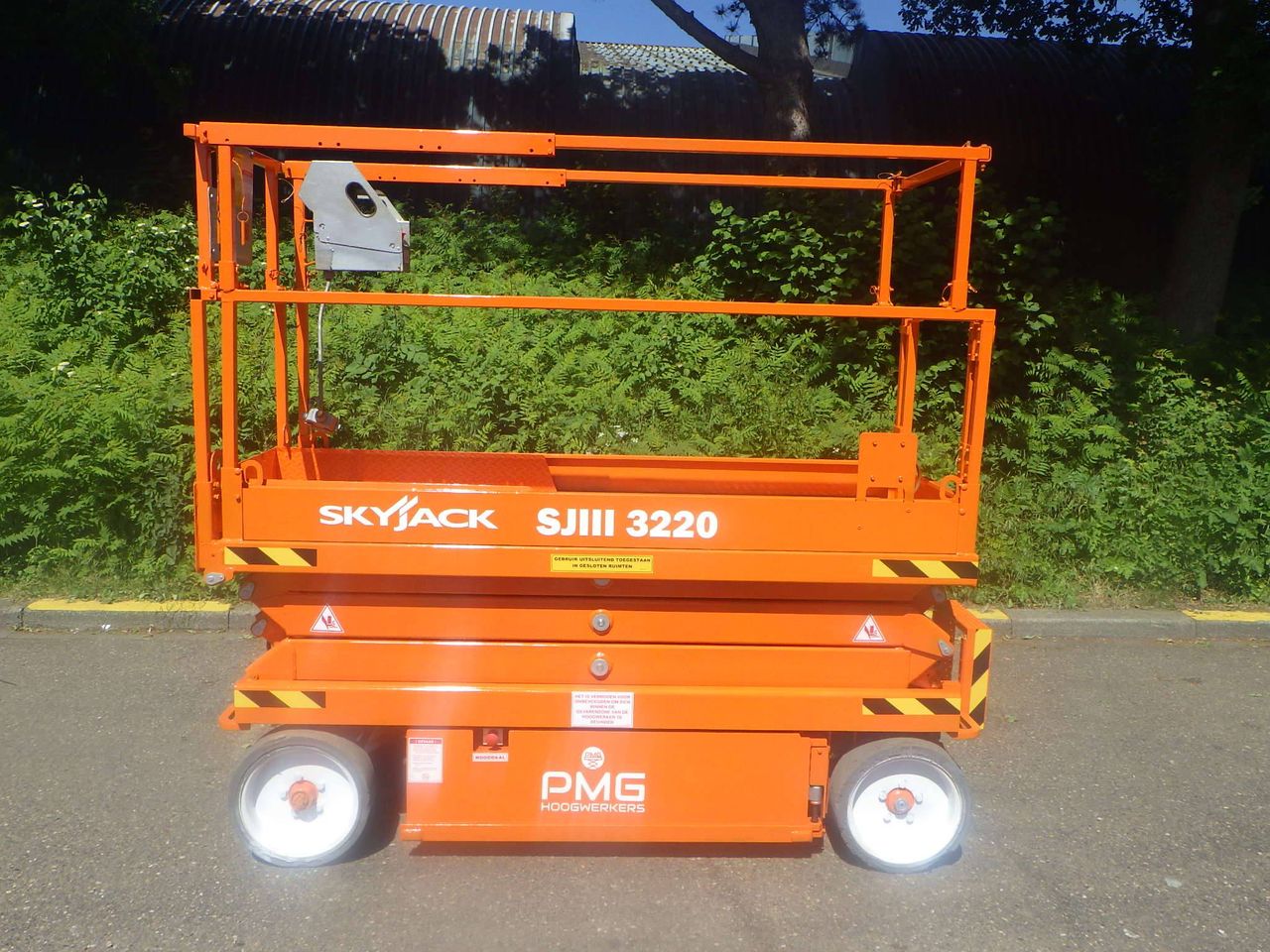Scissor lift Skyjack SJ3220 Electric 8.09m 2017
