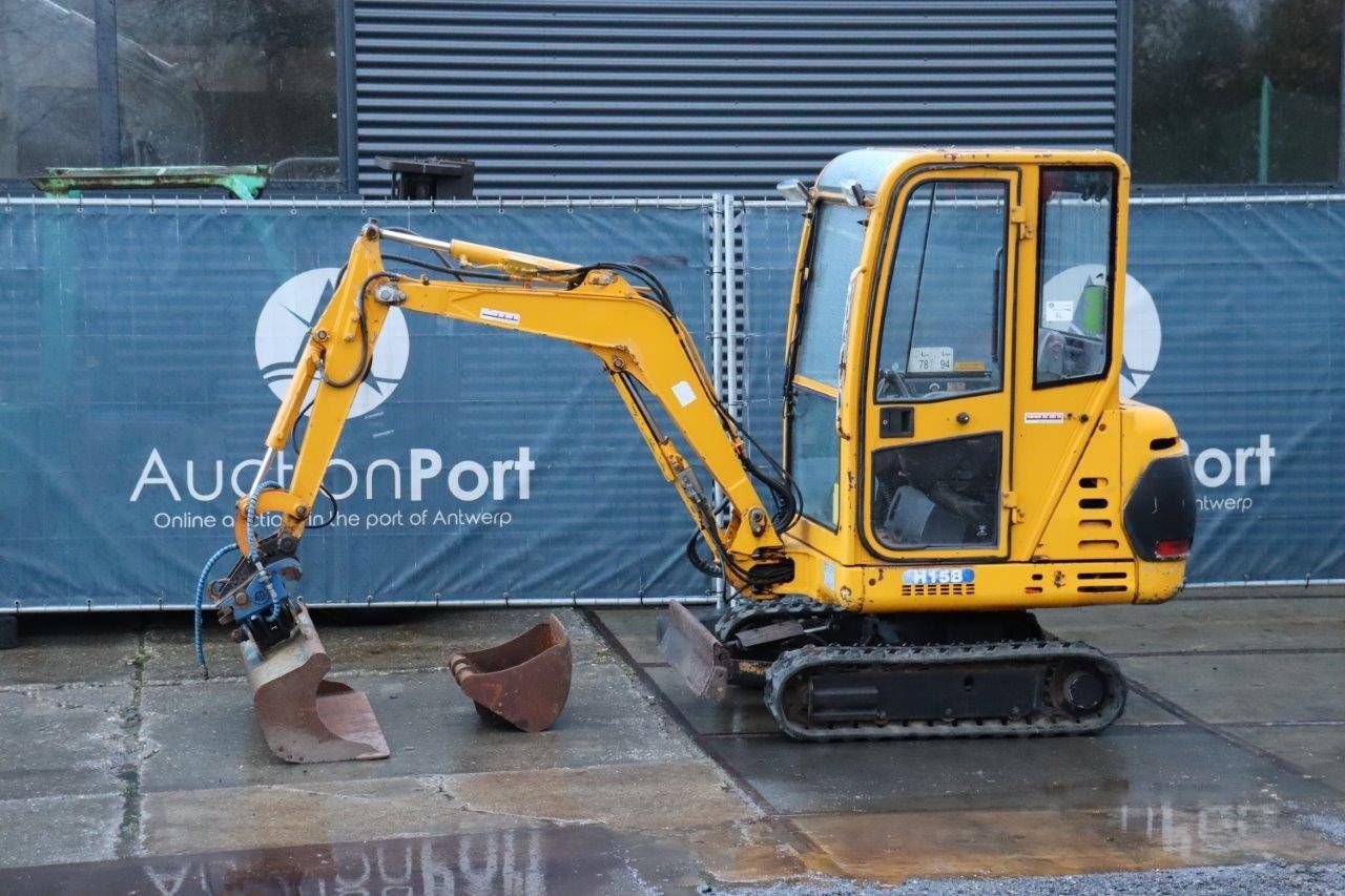 Minigraafmachine Hanix H15B Diesel 1998