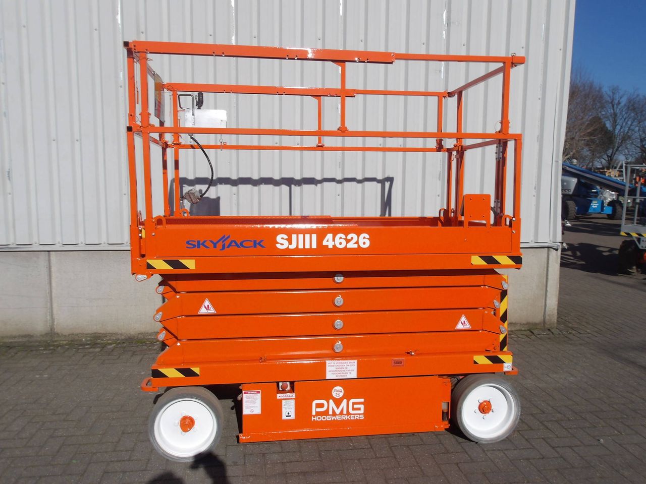 Skyjack SJ4626 Scissor Lift 9.92m Electric 2011