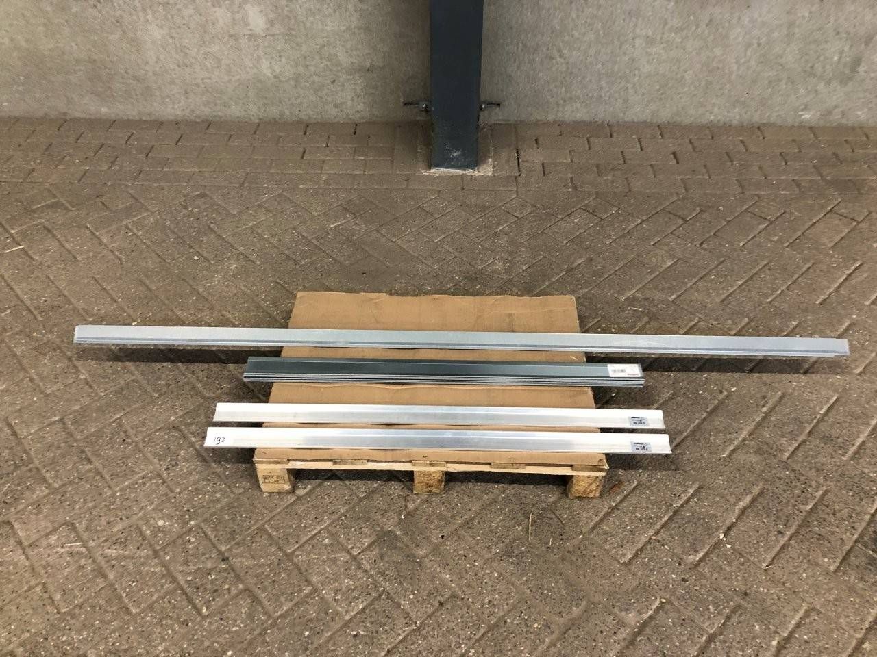 Legrand partition wall 14 pieces New