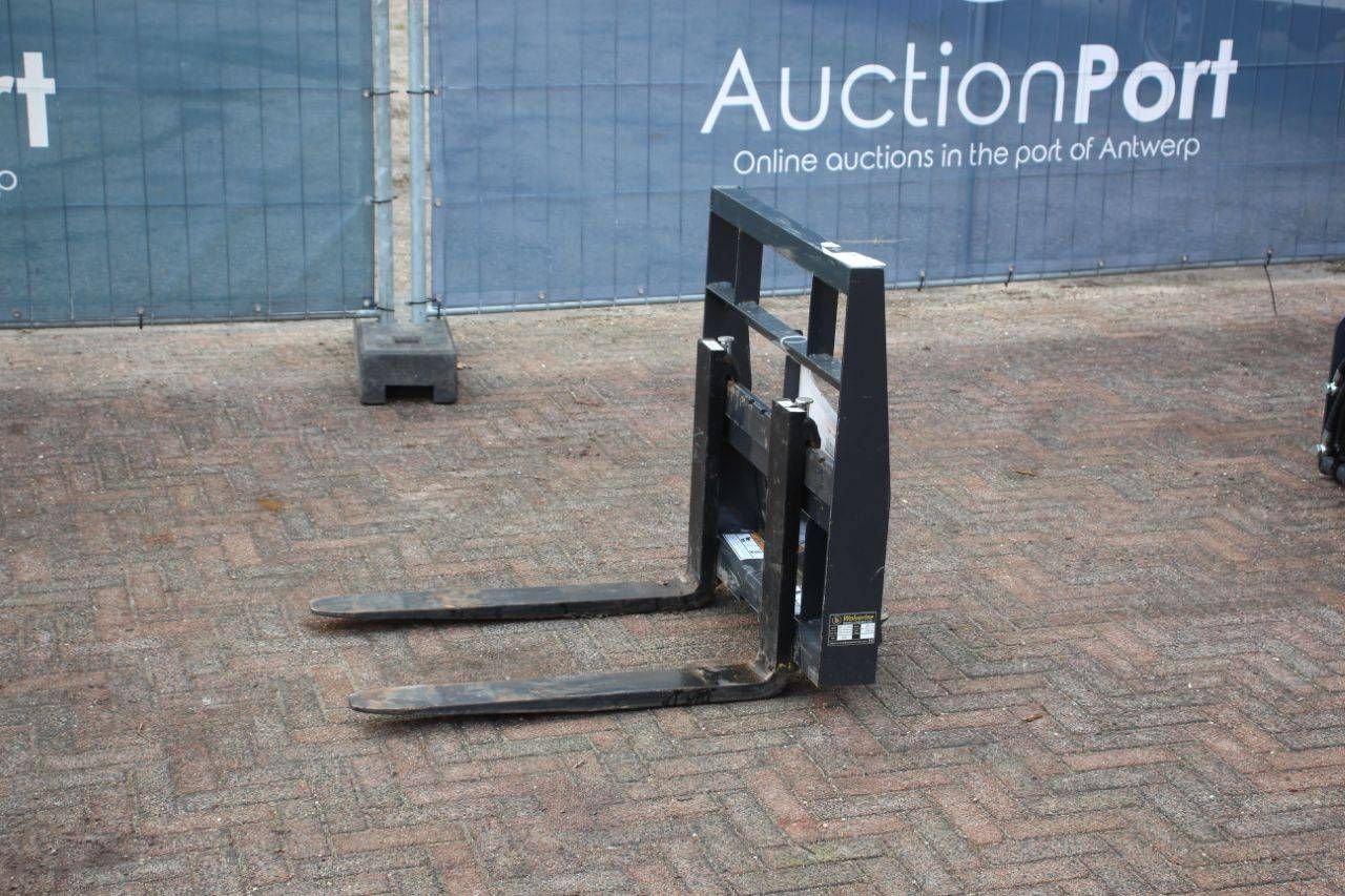 Pallet forks Wolverine 1100kg New