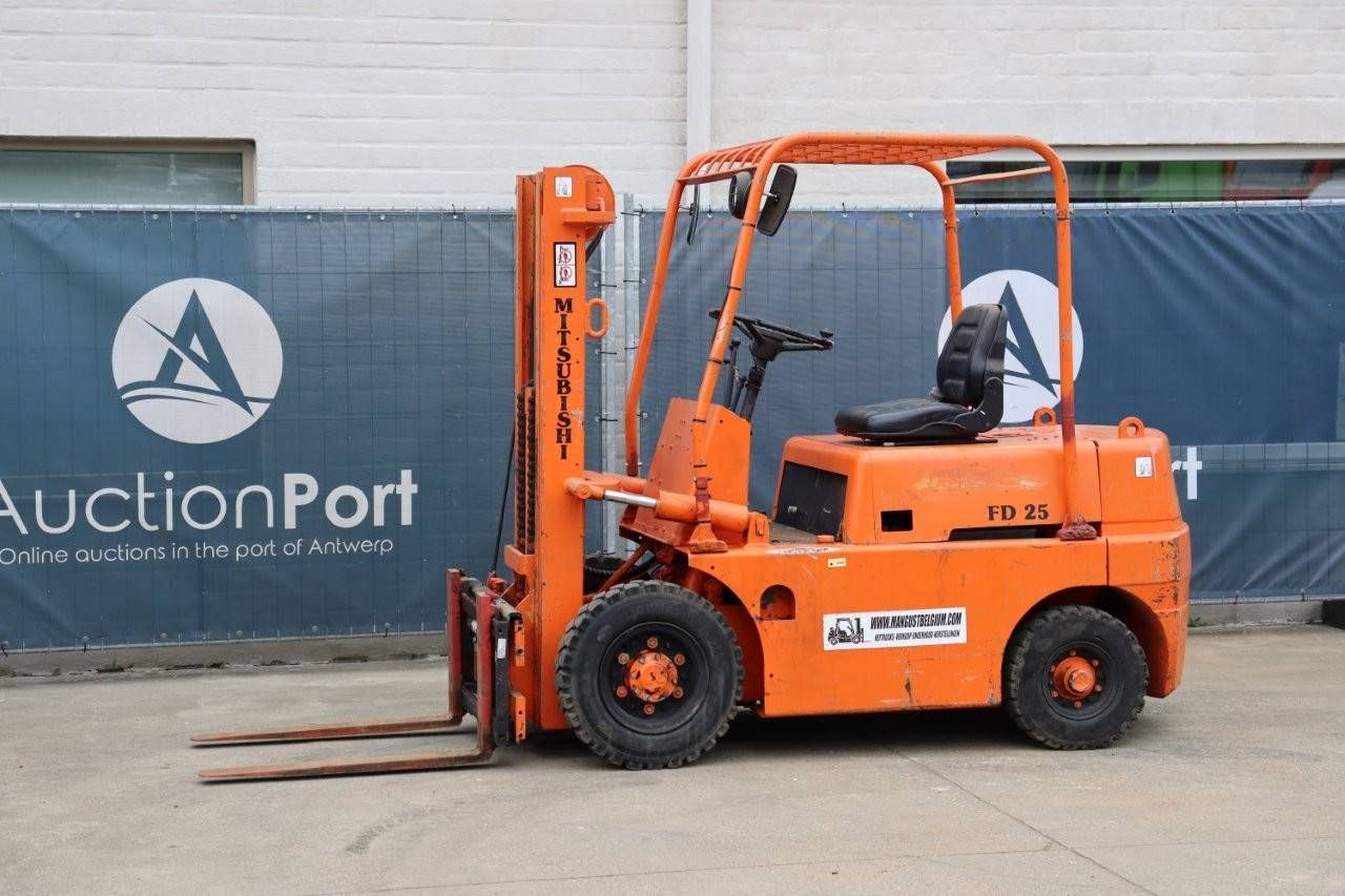 Forklift Mitsubishi FD25 Diesel 2500kg 3.3m