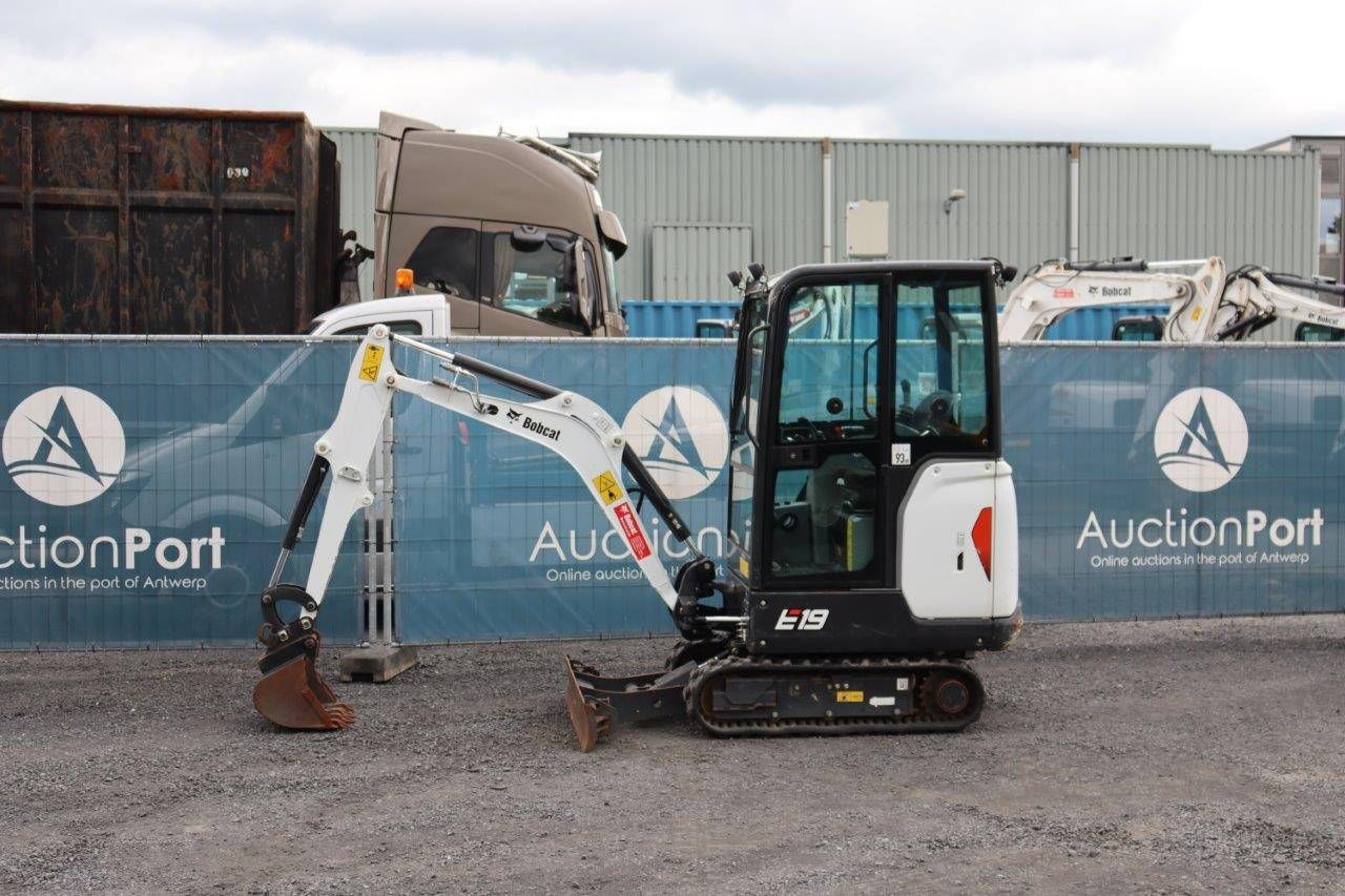 Mini digger Bobcat E19 Diesel 2021