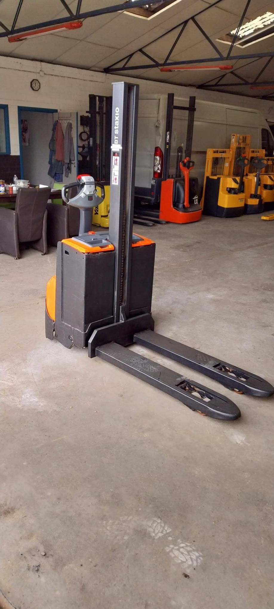 Stacker BT Staxio SWE 080 L Electric 2000kg
