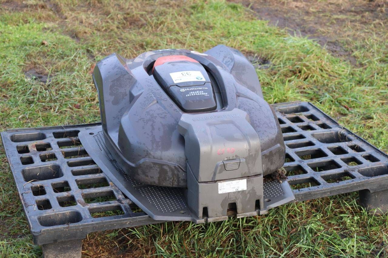 Husqvarna CS P2-320 Electric Lawnmower 2015