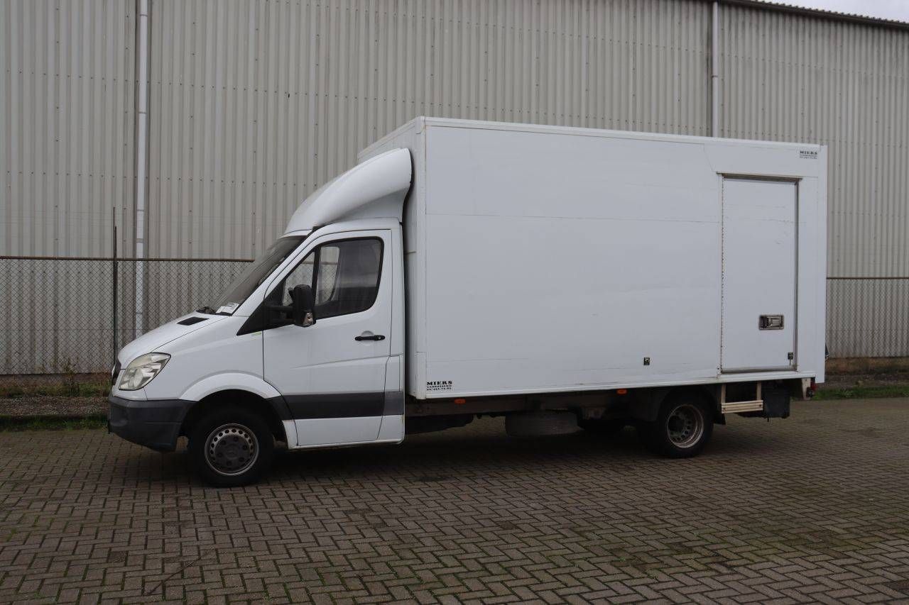 Refrigerated box truck Mercedes-Benz Sprinter 516 CDI/3.5 Diesel