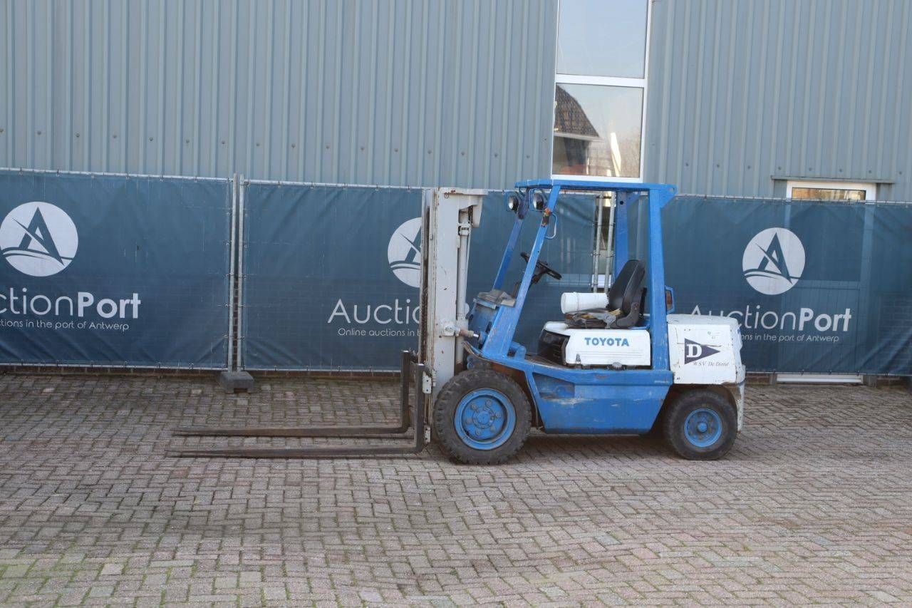 Toyota Diesel Forklift 3000kg 6.0m