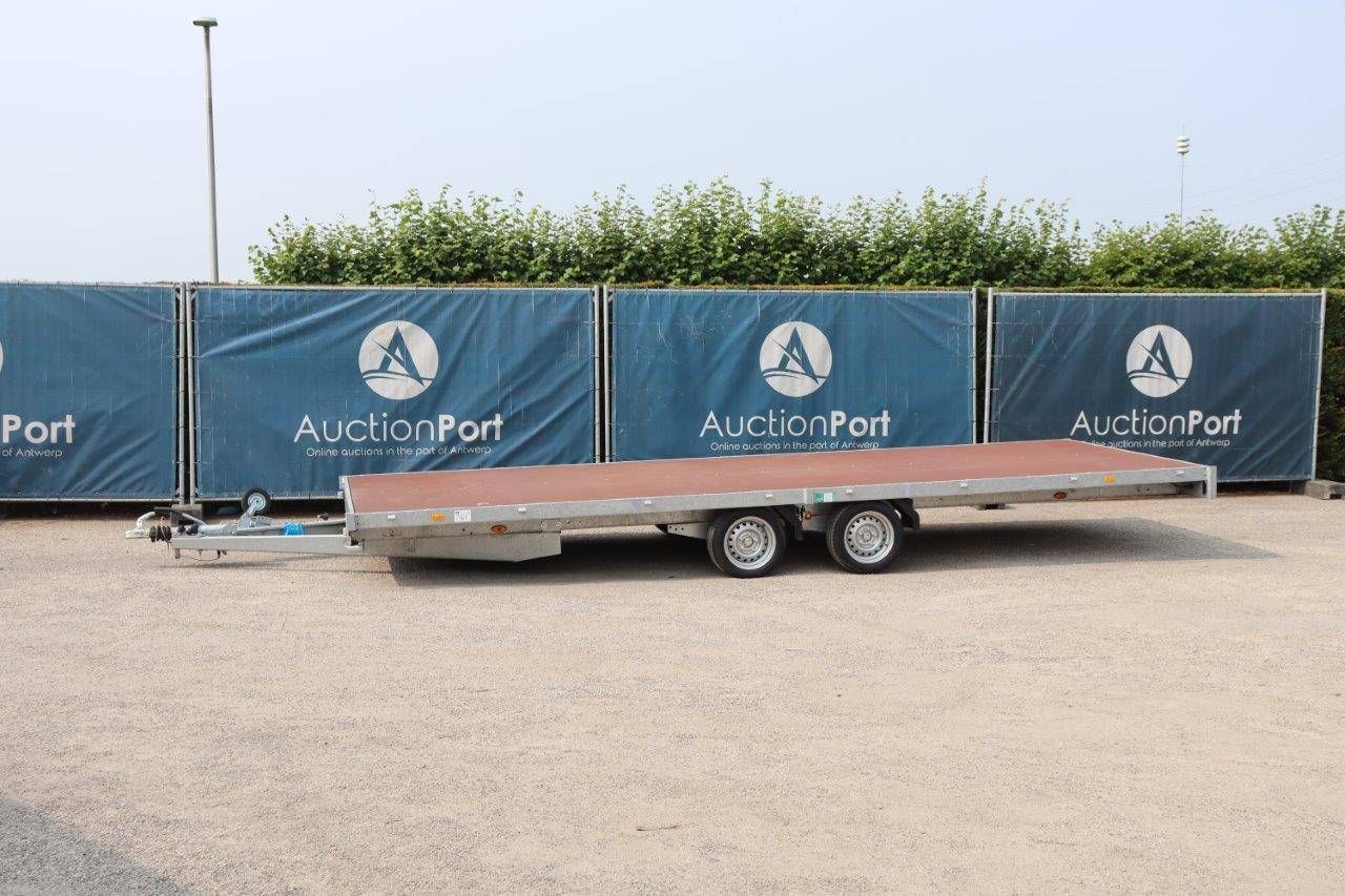 Flatbed Trailer Eduard P4 3000kg New