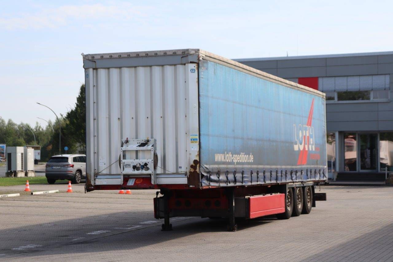 Curtainsider trailer Krone SD 2014