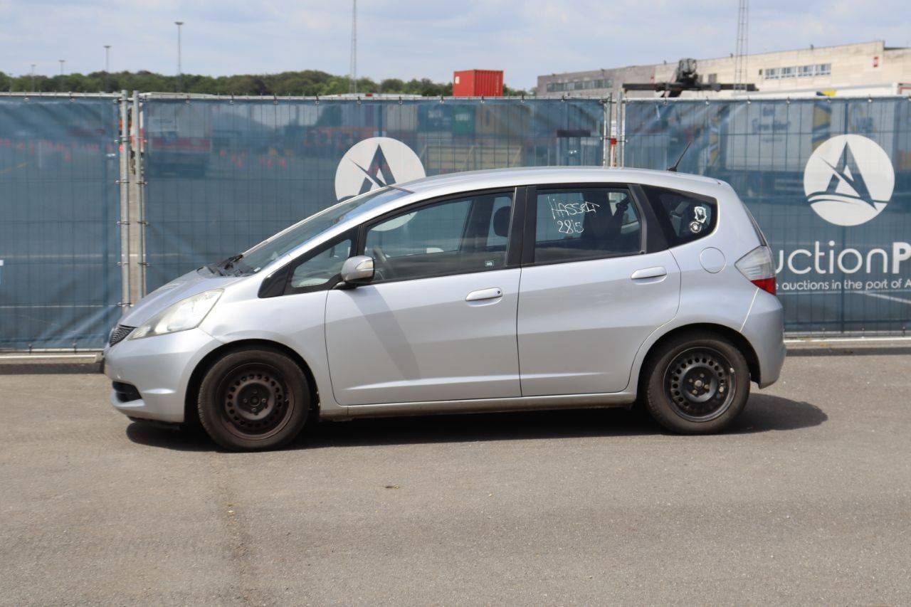 Passenger car Honda Jazz Petrol 100hp 2009 (Margin)