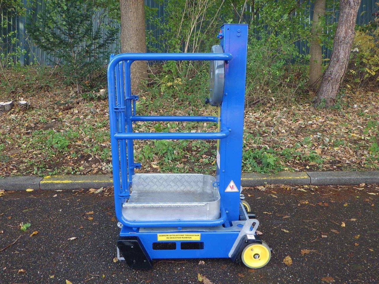 Mast lift Power Towers Peco-Lift 3.50m 2013