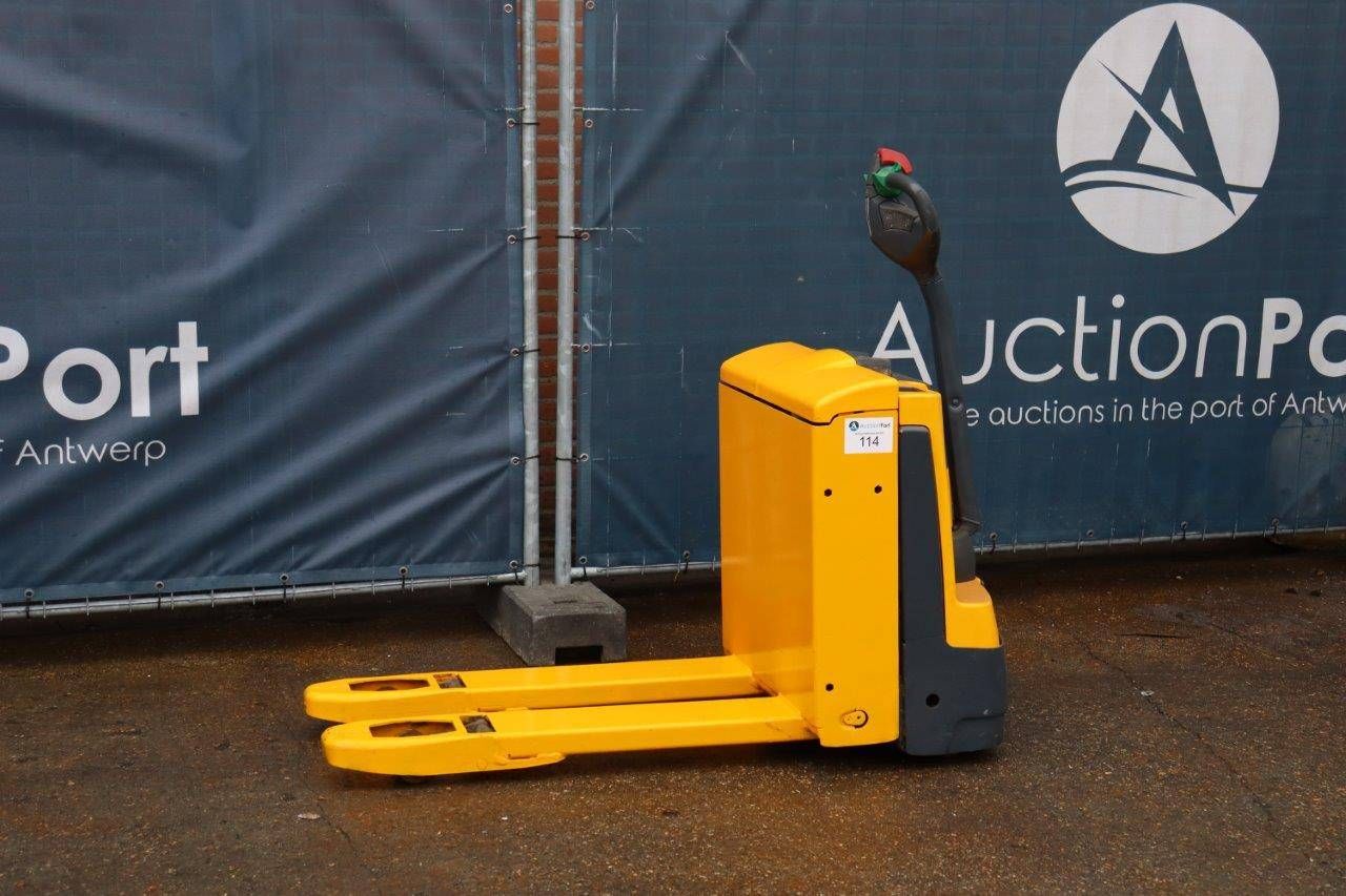 Pallet truck Jungheinrich EJE 116 Electric 1600kg 2009