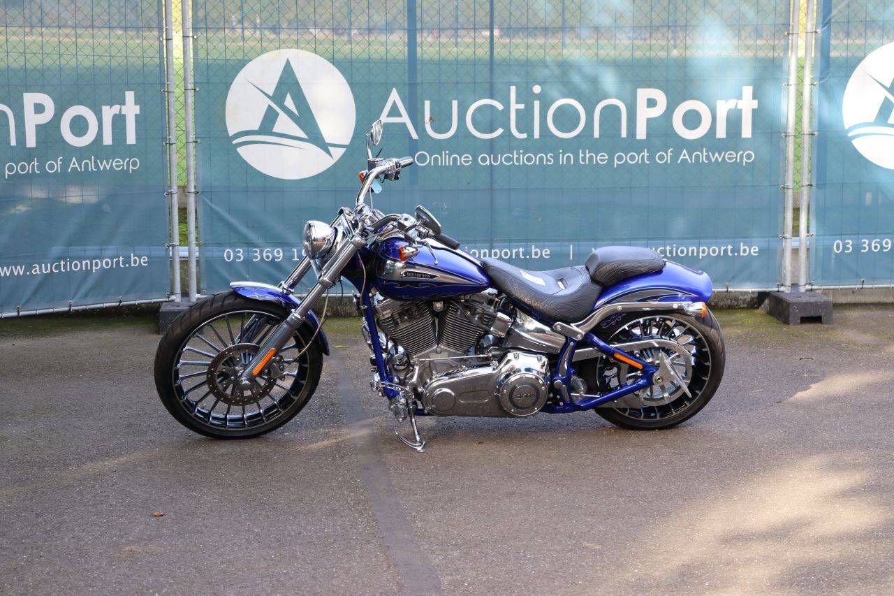 Motor Harley-Davidson CVO BREAK OUT Benzine 2014 (Marge)