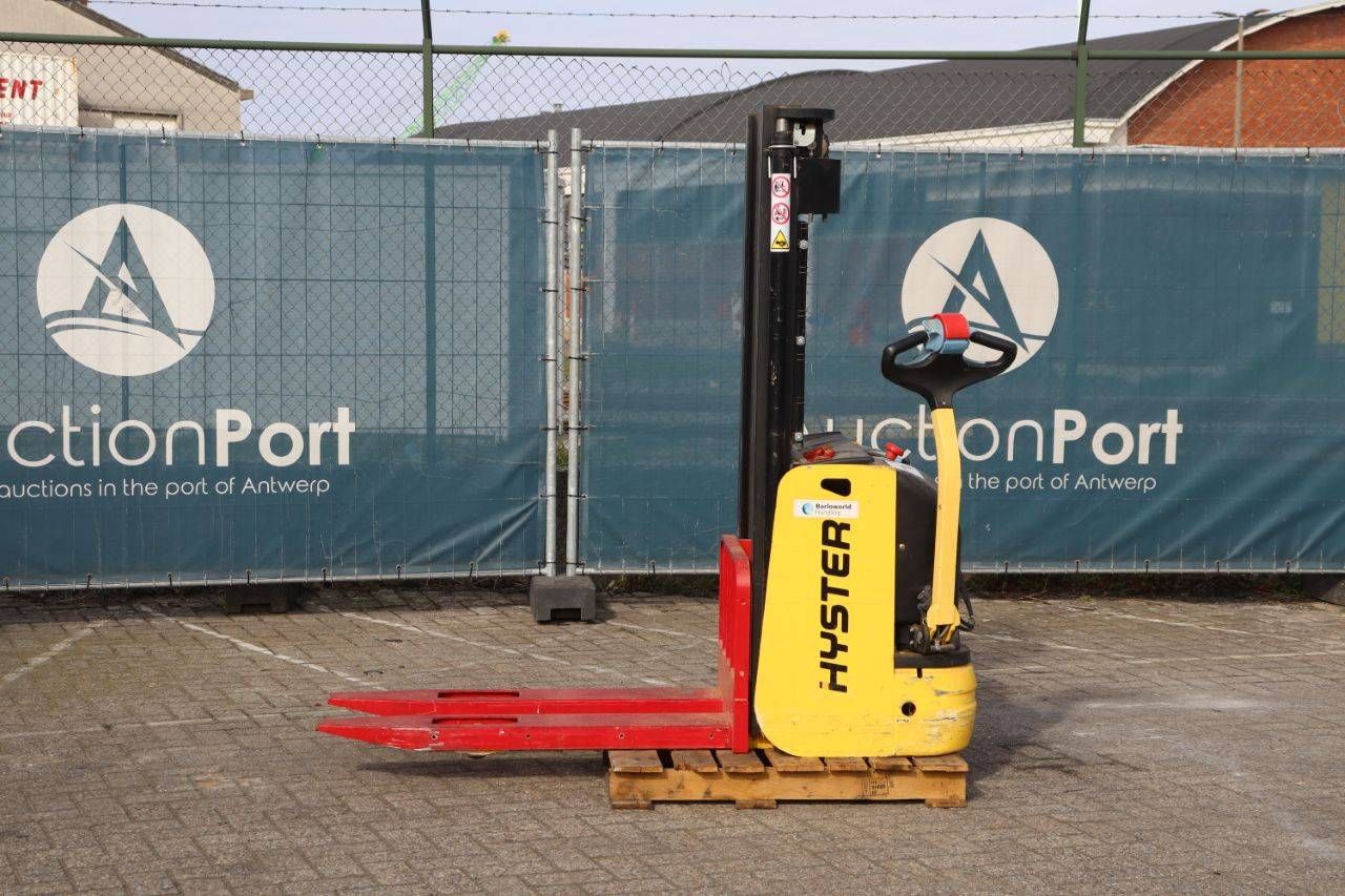 Hyster S1.0-28 Electric Stacker 1000kg 2003
