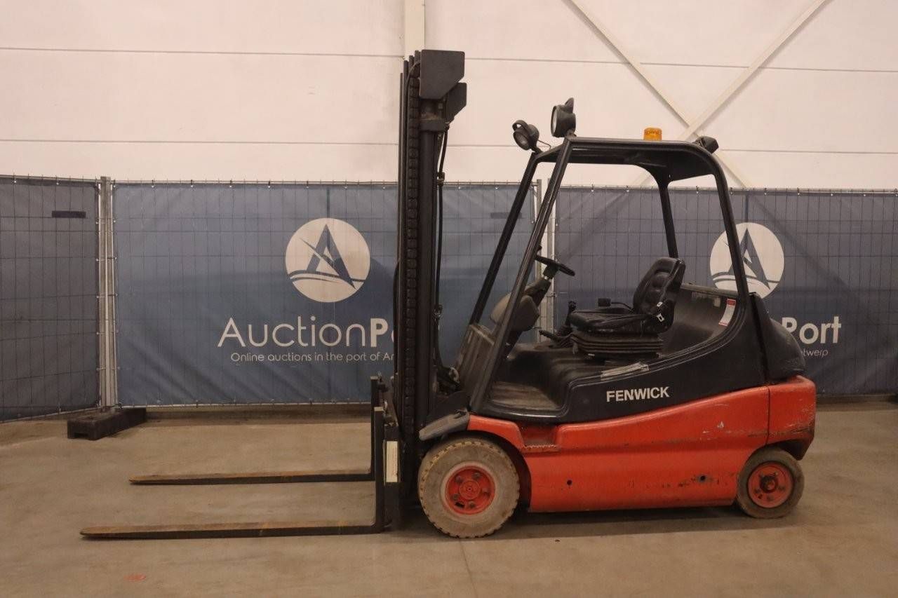Forklift Linde E30-01 Electric 3000kg 4m1997