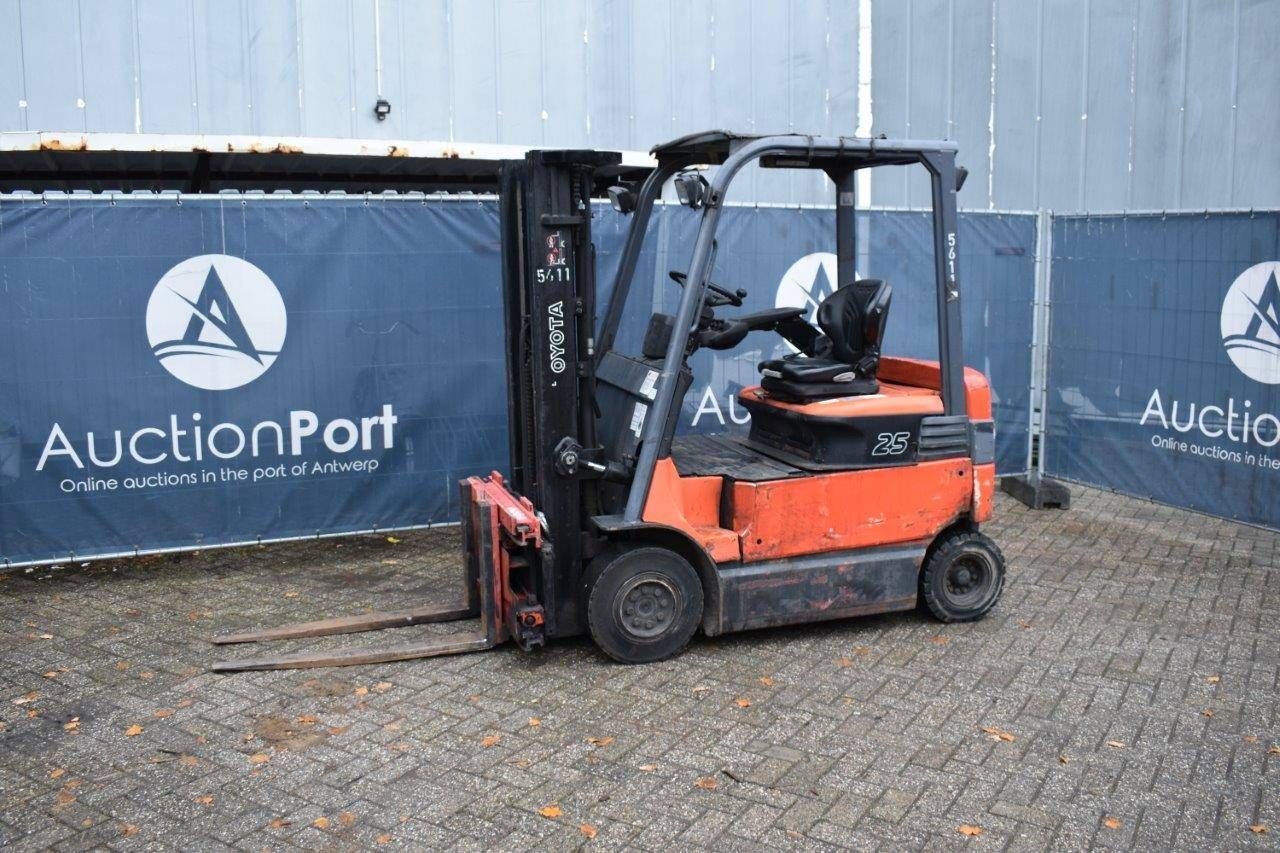 Forklift Toyota 7FBMF25 Electric 2500kg