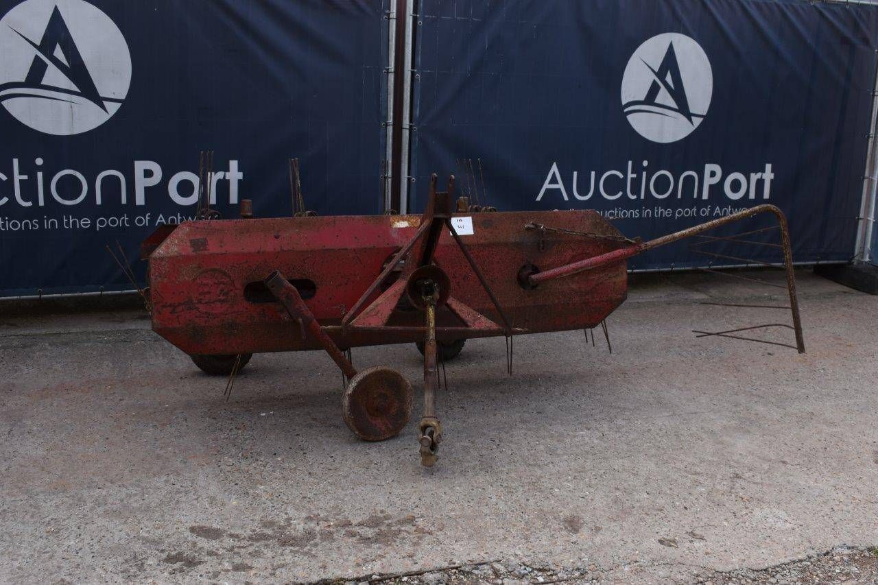 Hay tedder PZ2000