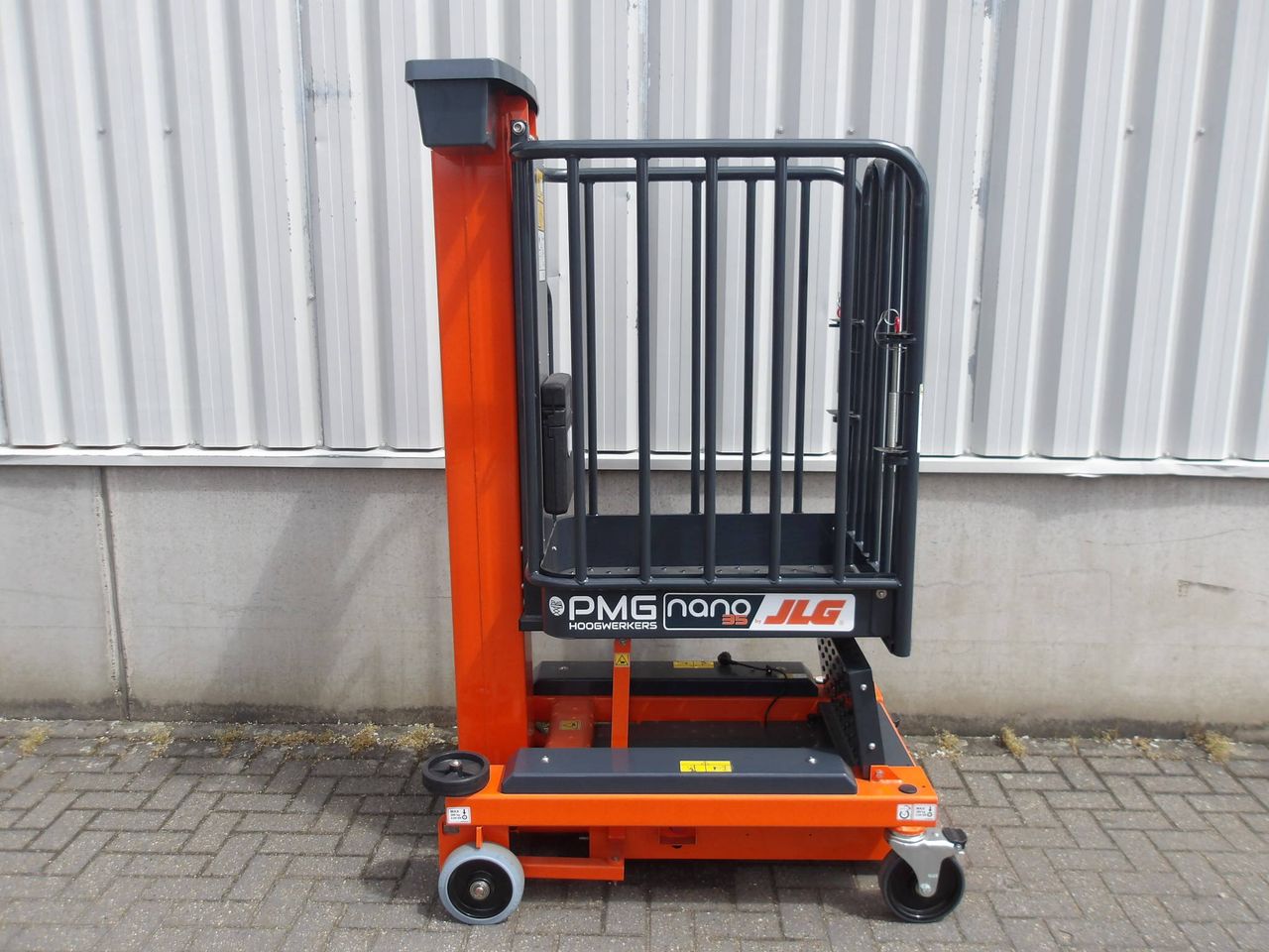 JLG Nano 35 5.50m Electric Mast Lift 2025 New