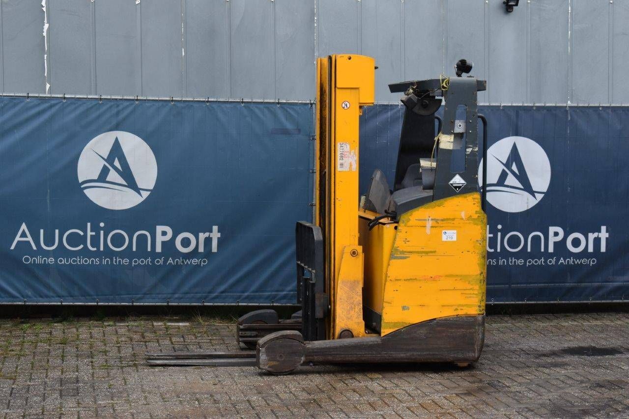 Reach truck Jungheinrich ETV 214 Electric 1400kg