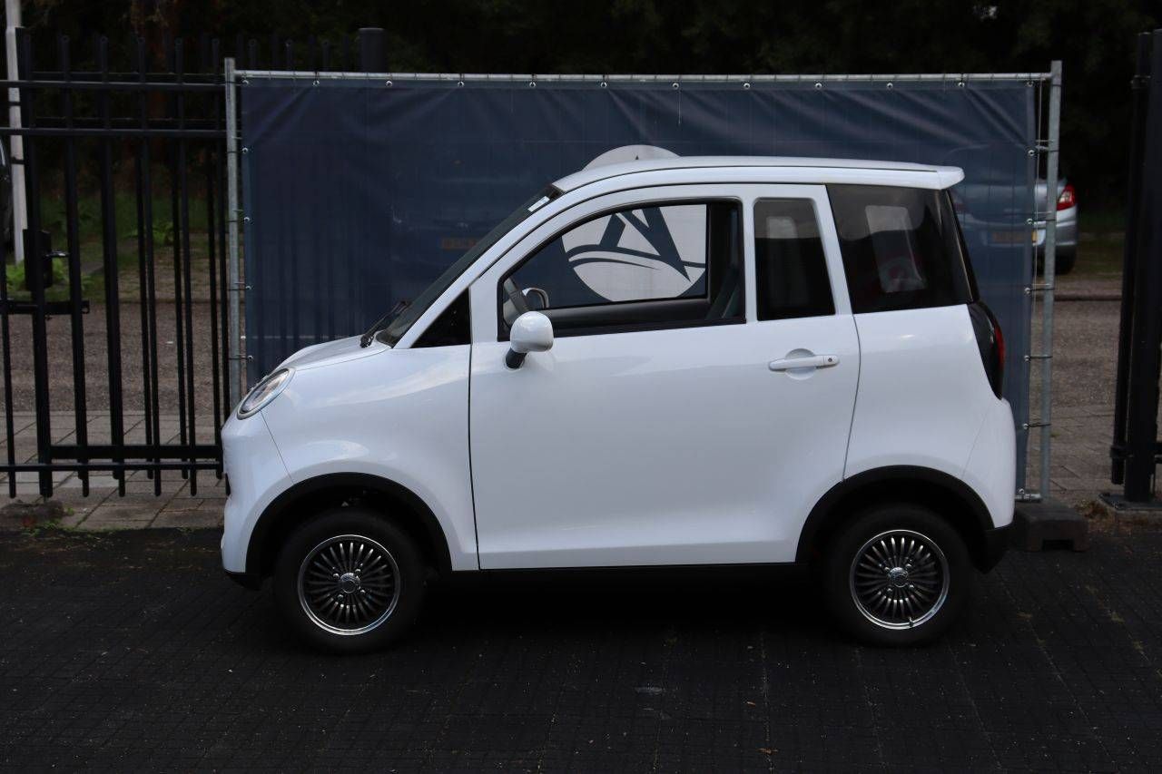 Veículo Elétrico de Passageiros Jinpeng L6e-BP Elétrico 4hp